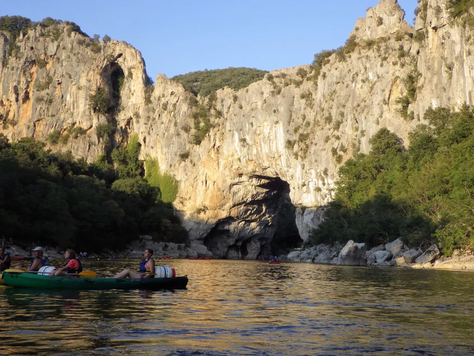 Ein gemütlicher Kokon im Süden der Ardèche-Buiten