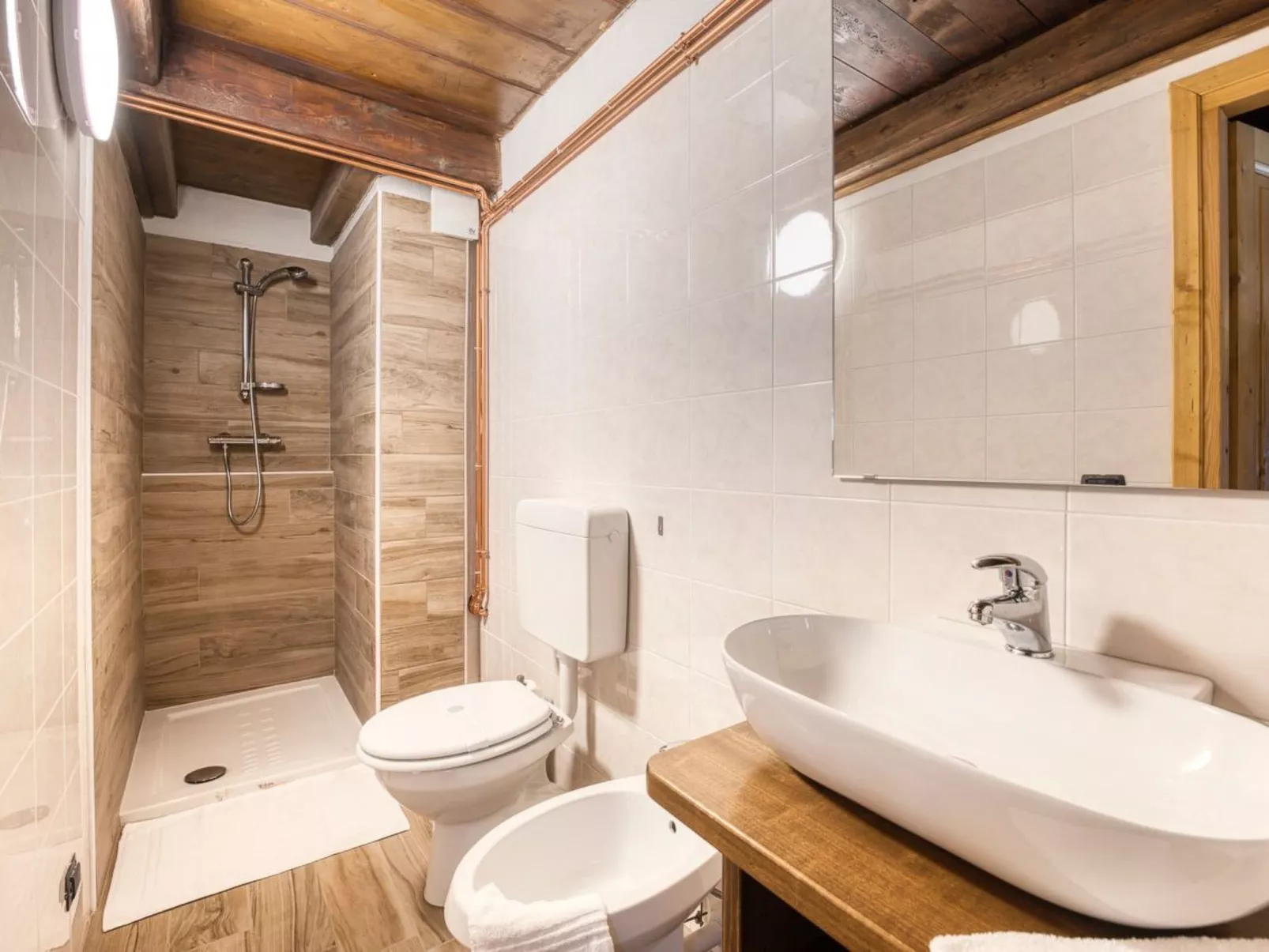 Wohnung in Roco Country Centre 4-Binnen