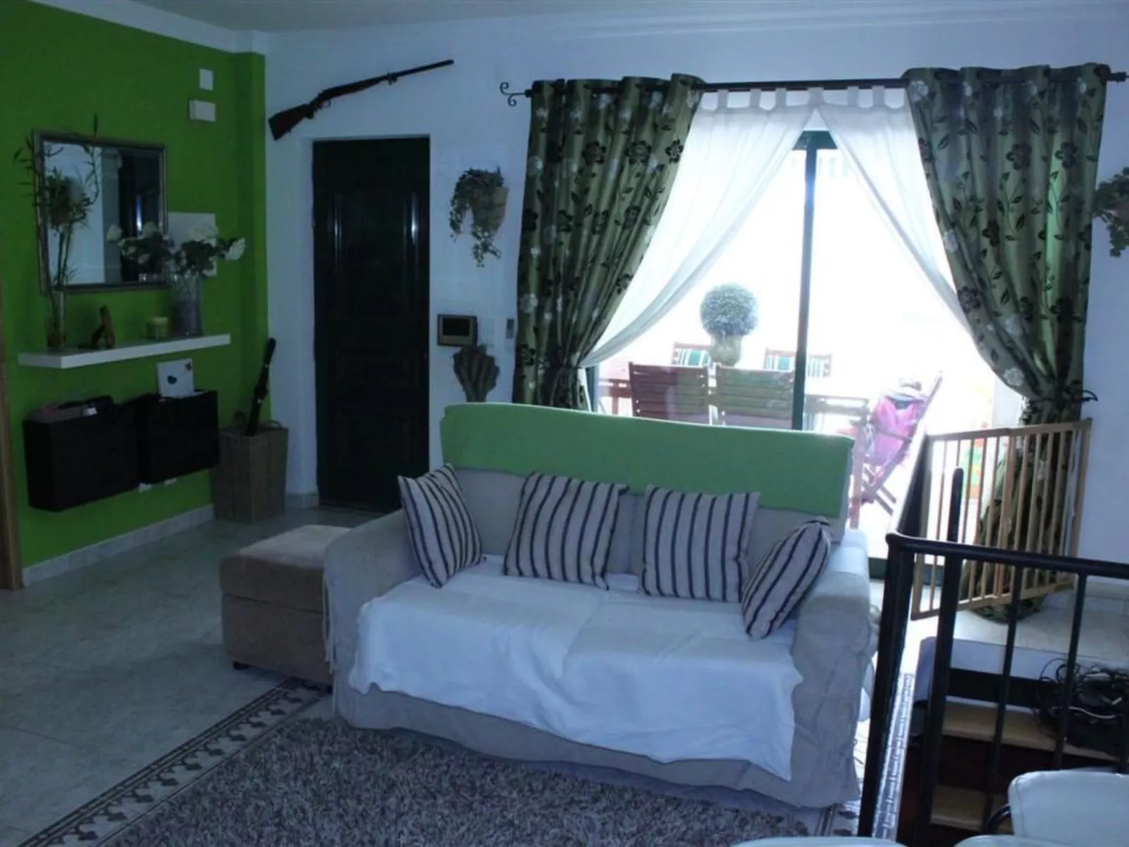 Sunny Escape-Image-tags.info