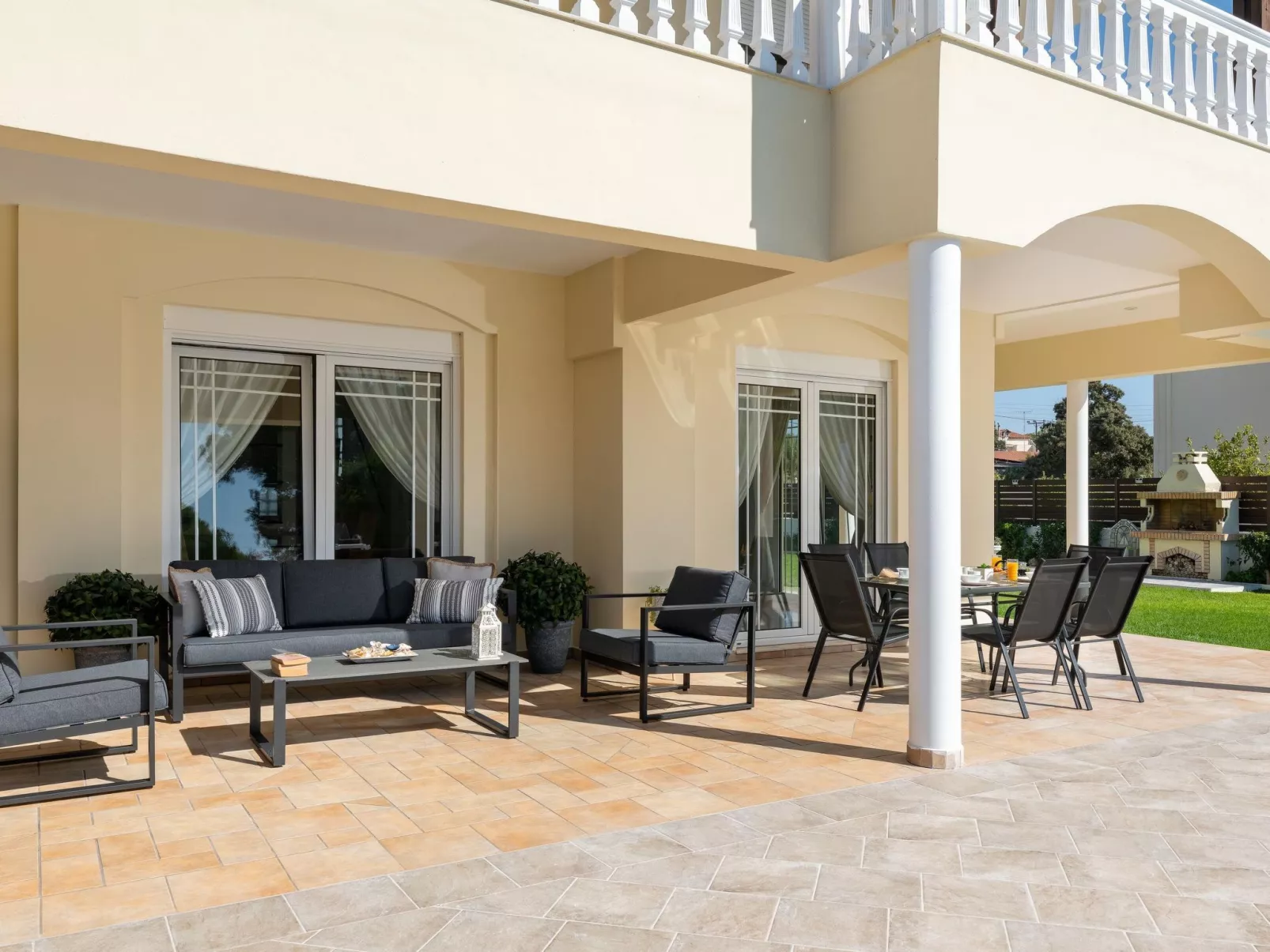 Villa Montefile mit herrlichem Privatpool-Binnen