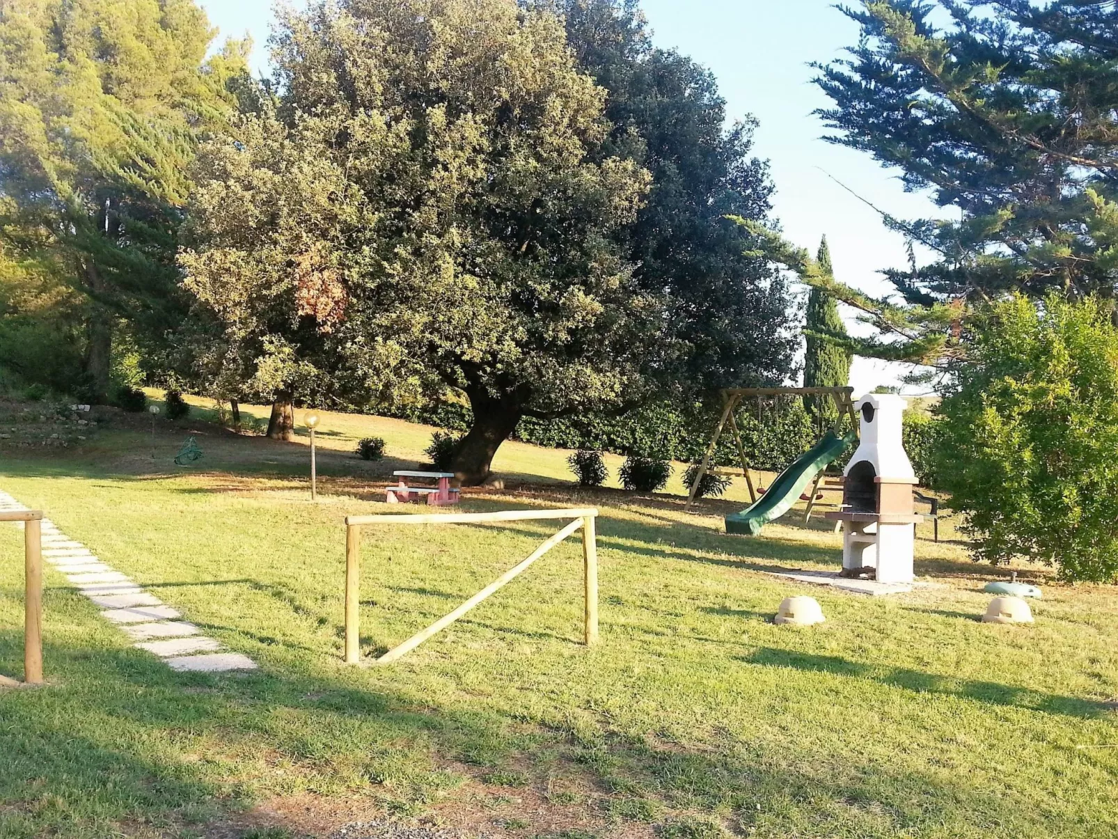 'Den Haag' mit eigenem Pool-Buiten