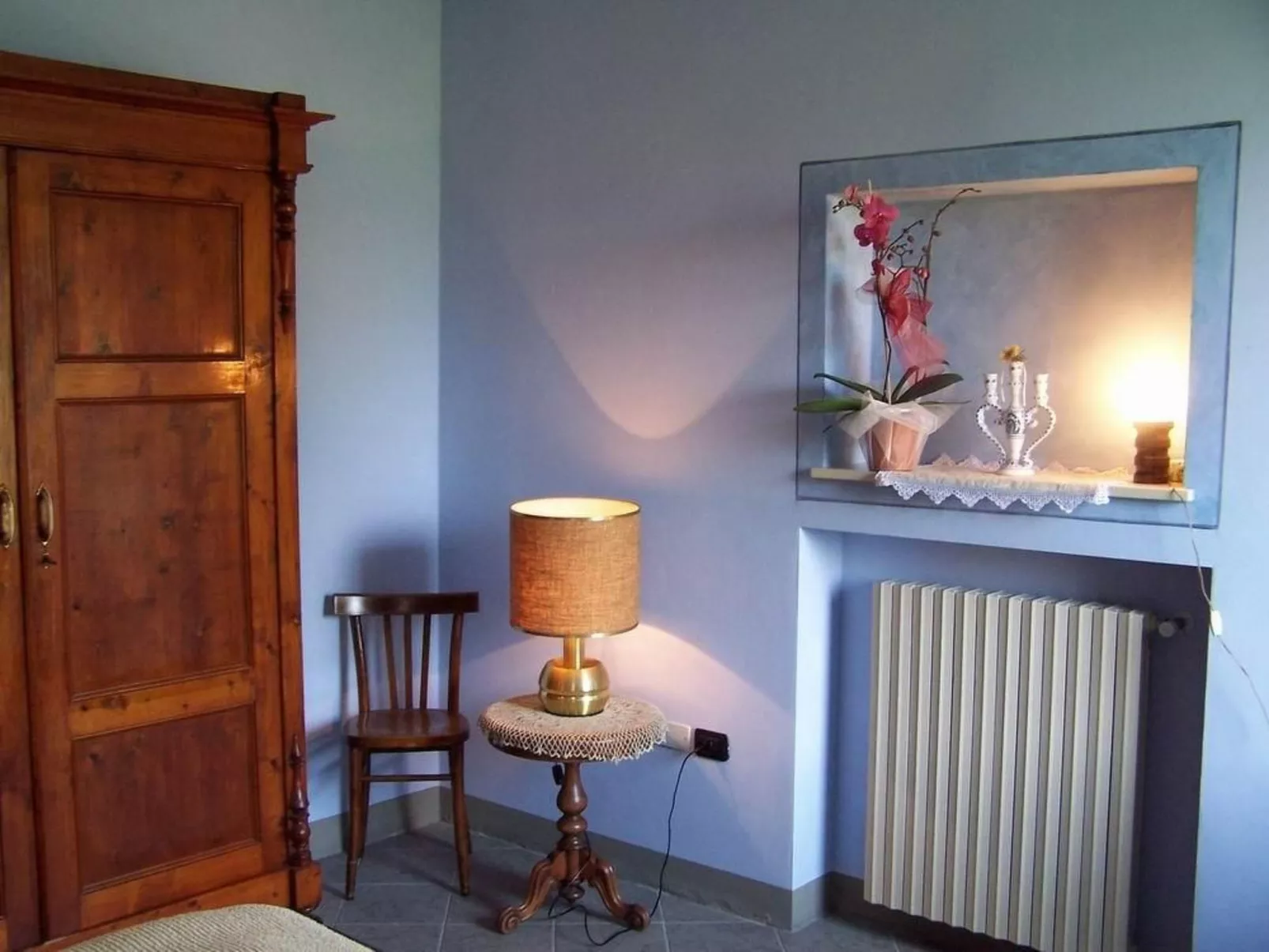 Unterkunft in einer Villa, Schwimmbad und großer Garten-Binnen