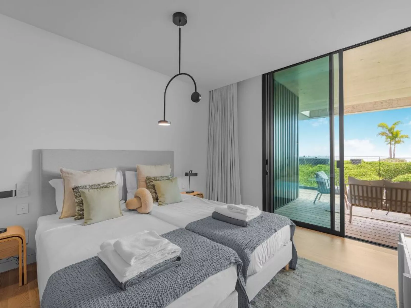 "Savoy Luxury Apart."-Image-tags.info