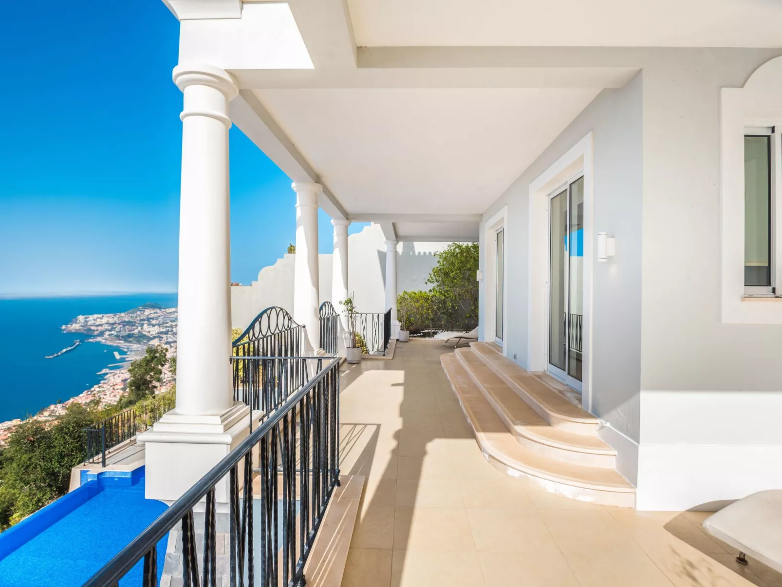 Schönes Ferienhaus in Sao Goncalo mit Privatem Pool-Buiten