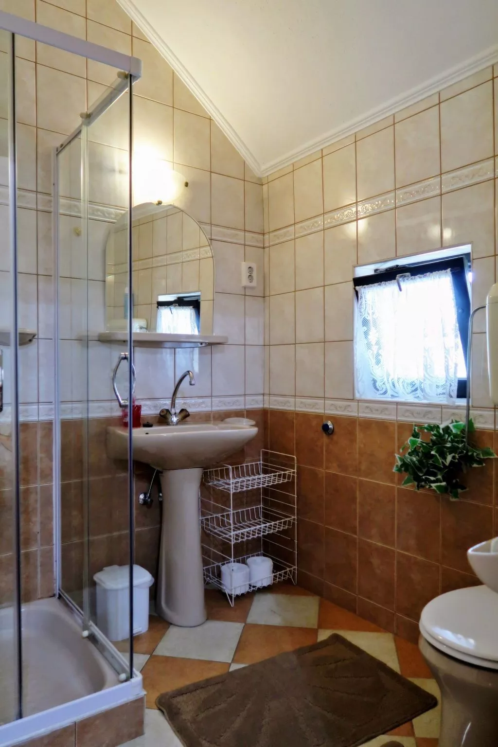 Stimmungsvolle Ferienwohnung mit großem Garten-Binnen