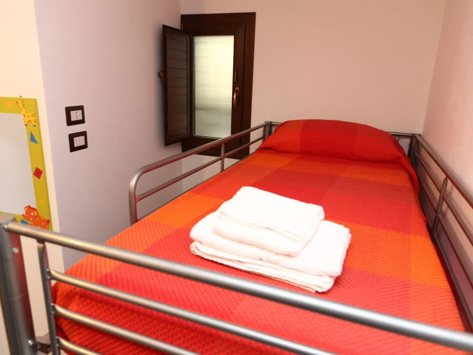 Wine House-Image-tags.info