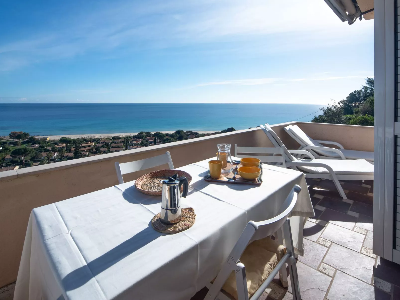 CASA BELVEDERE-Buiten