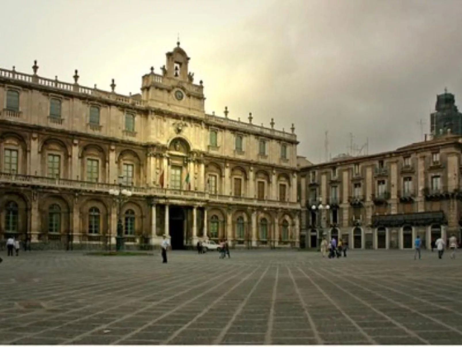 Mit privater Terrasse-Image-tags.info