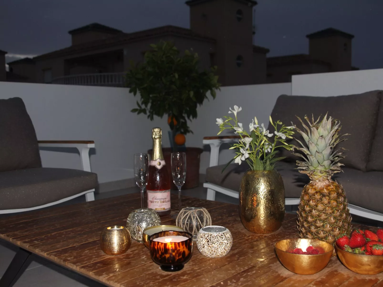 Mit Blick auf das Wasser-Binnen