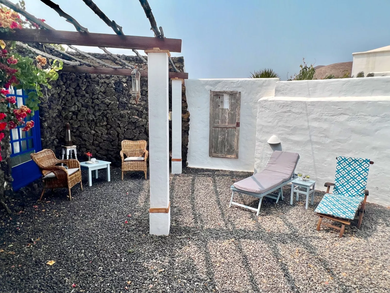 Schön eingerichtetes Bauernhaus - La Finca Yazmina-Image-tags.info