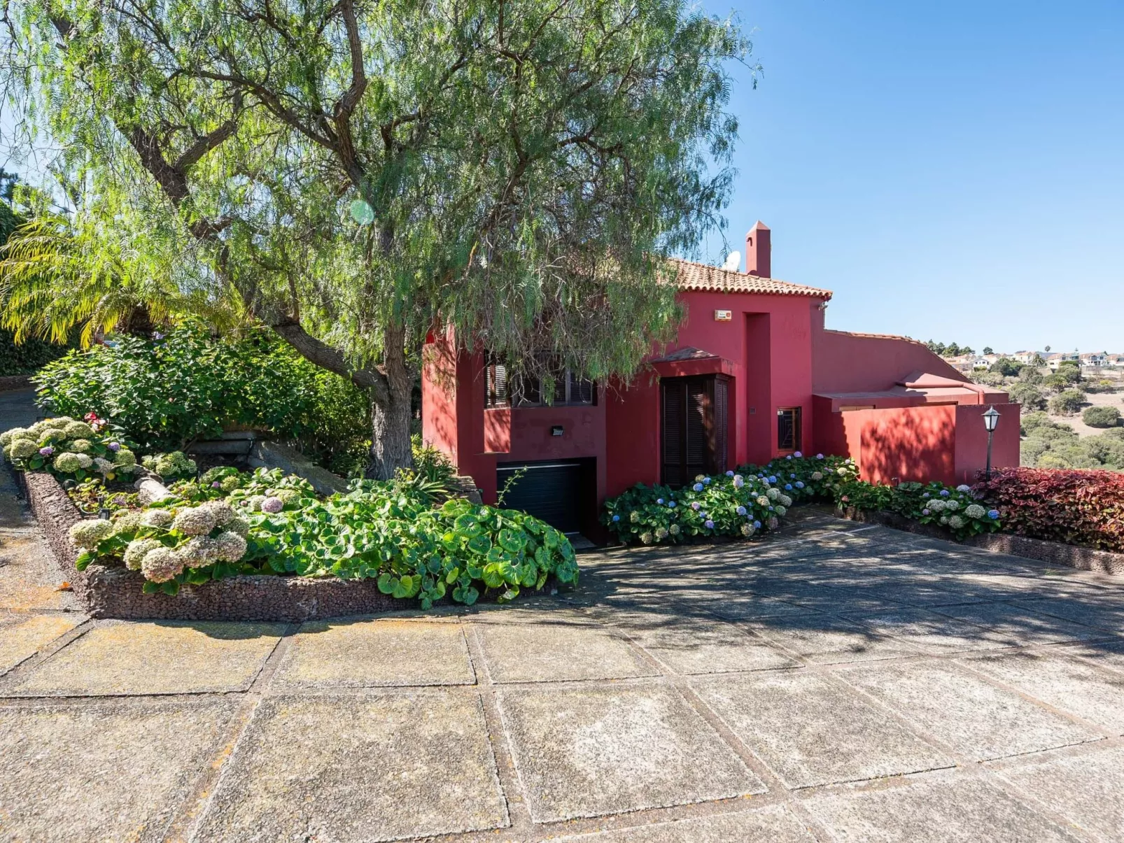 Wunderschöne Villa in einer einzigartigen natürlichen Umgebung-Buiten