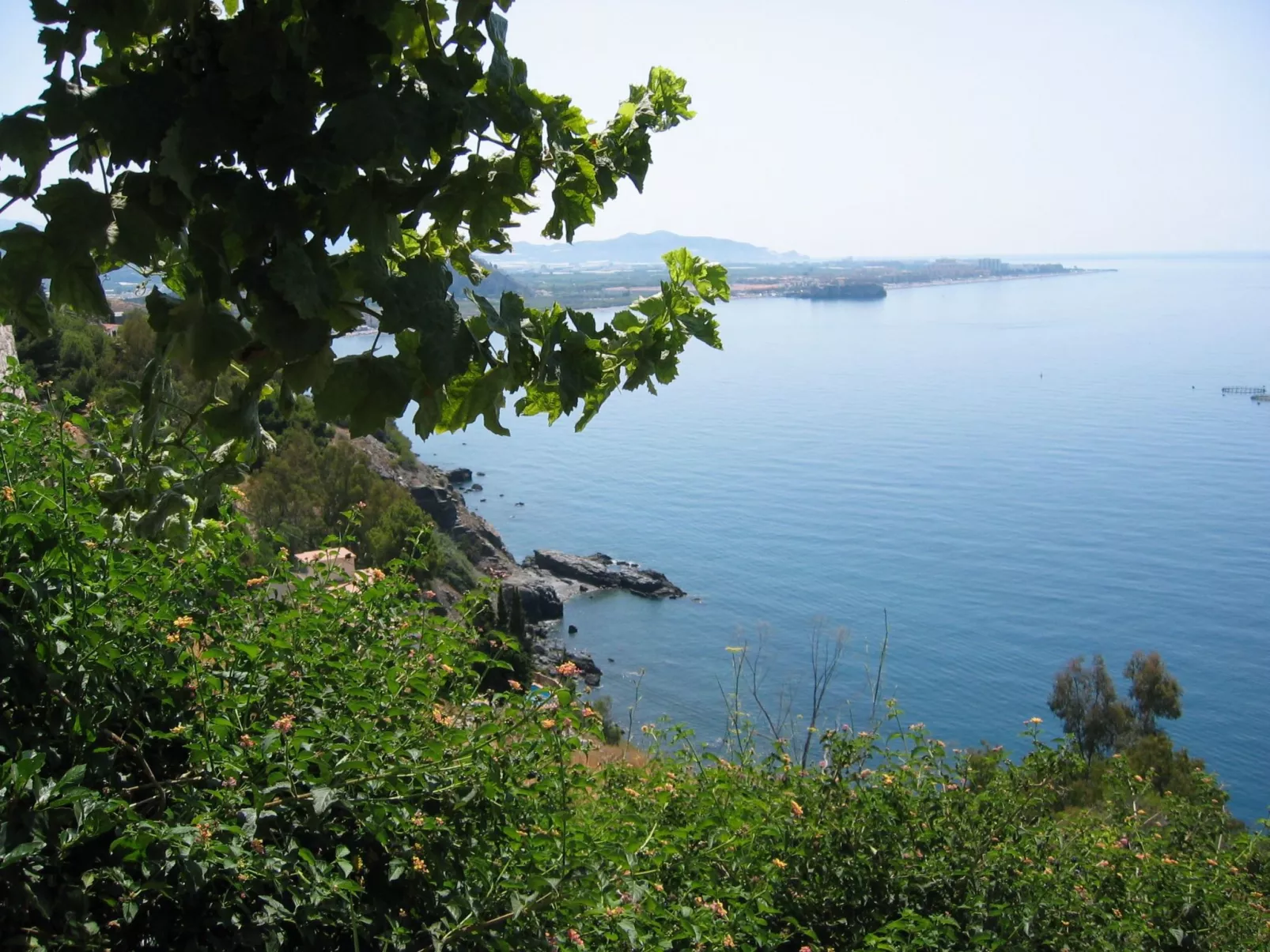 Villa mit außergewöhnlicher Aussicht und beheiztem Pool-Buiten
