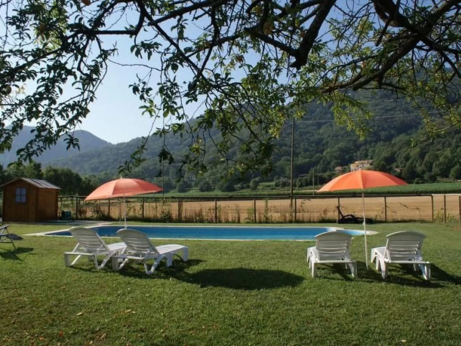Wohnung El Graner mit großer Fensterfront-Buiten