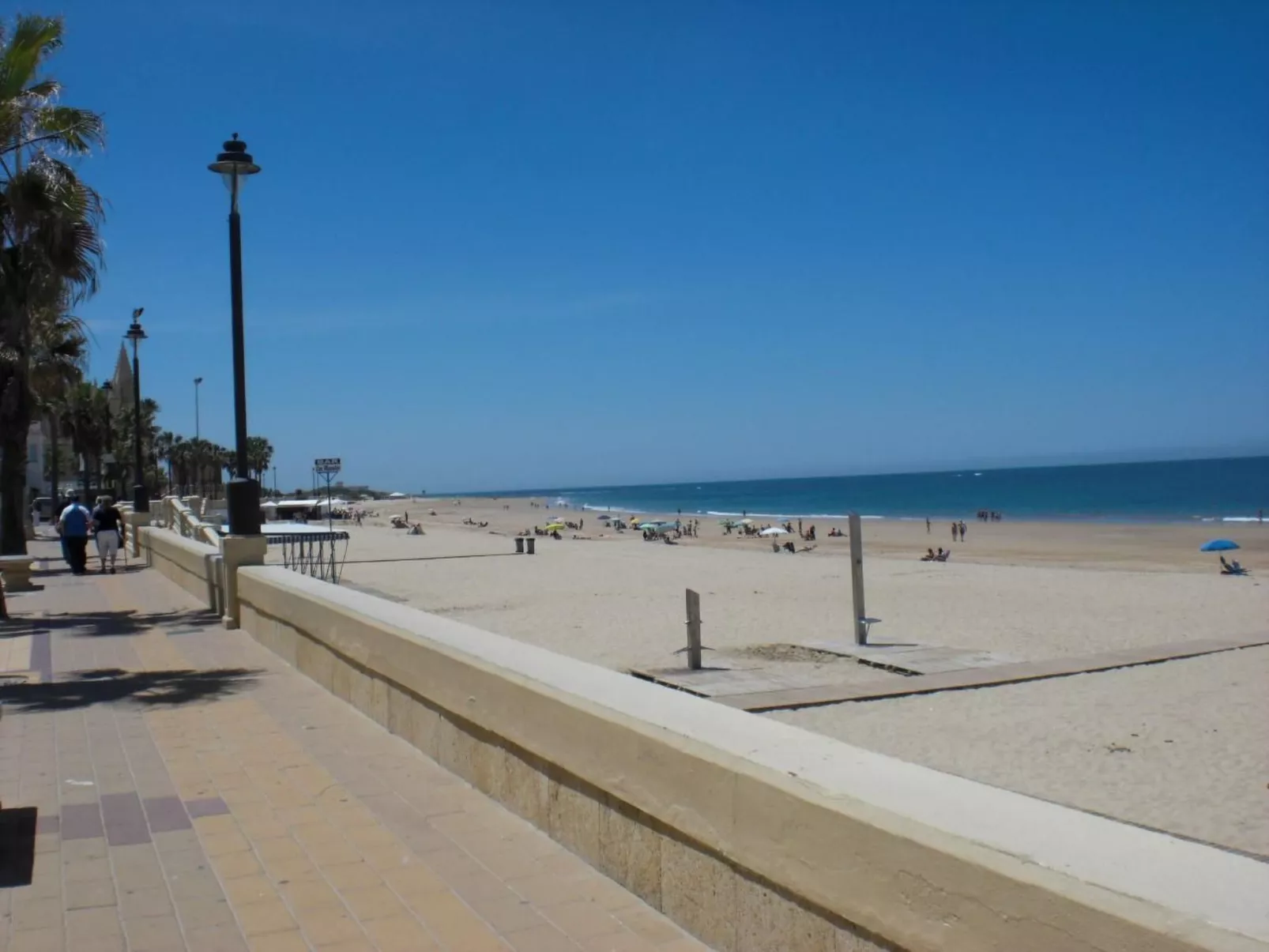 Penthouse. Klimatisierung. Strand und Sonne das ganze Jahr über-Image-tags.info