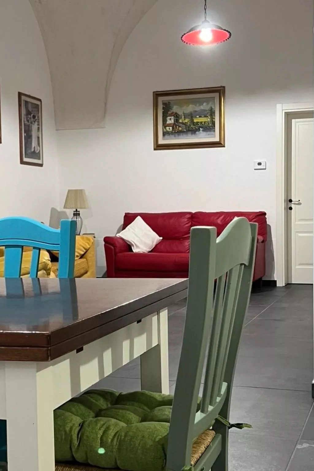 Exklusive Wohnung mit Garten-Binnen