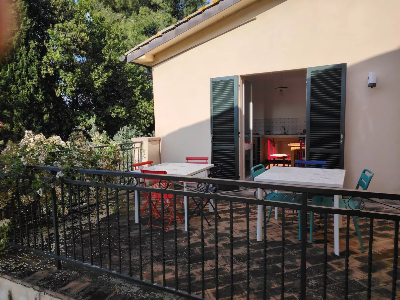 Ferienvilla casaRegina bb mit Panoramablick auf den Hügel-Buiten