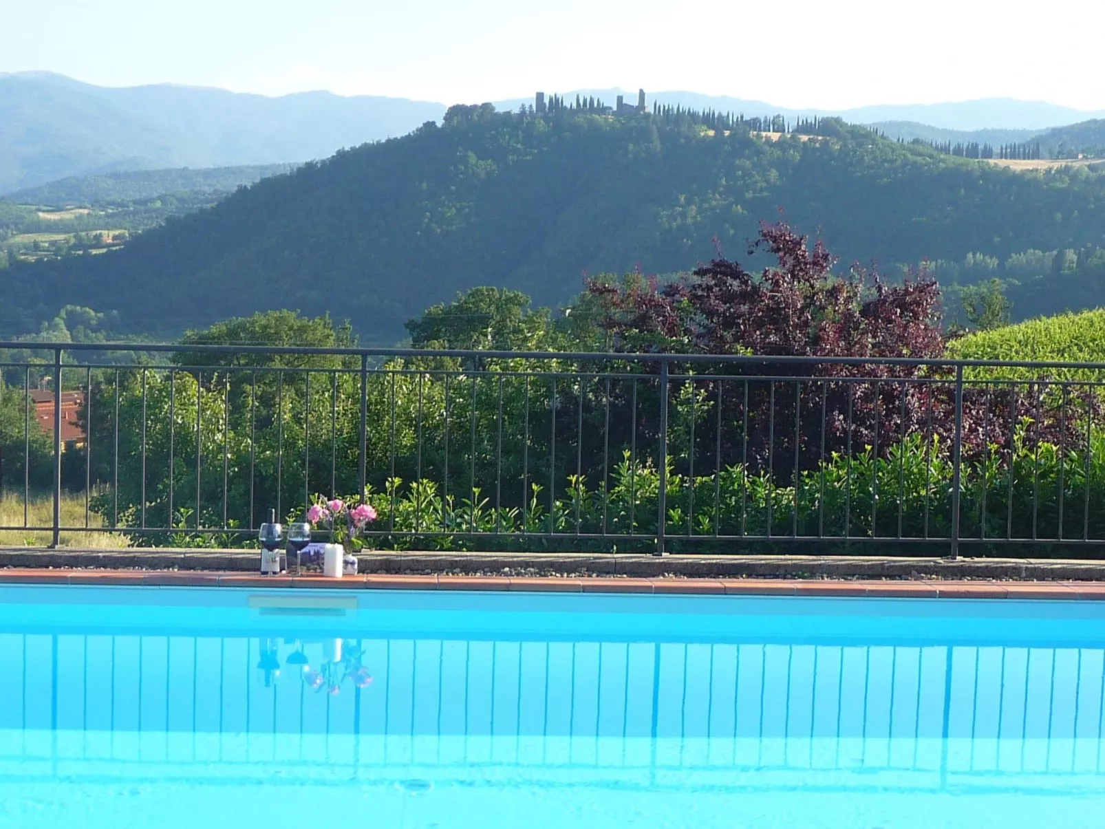 Magnolienhaus mit Pool zwischen Florenz und Arez-Buiten