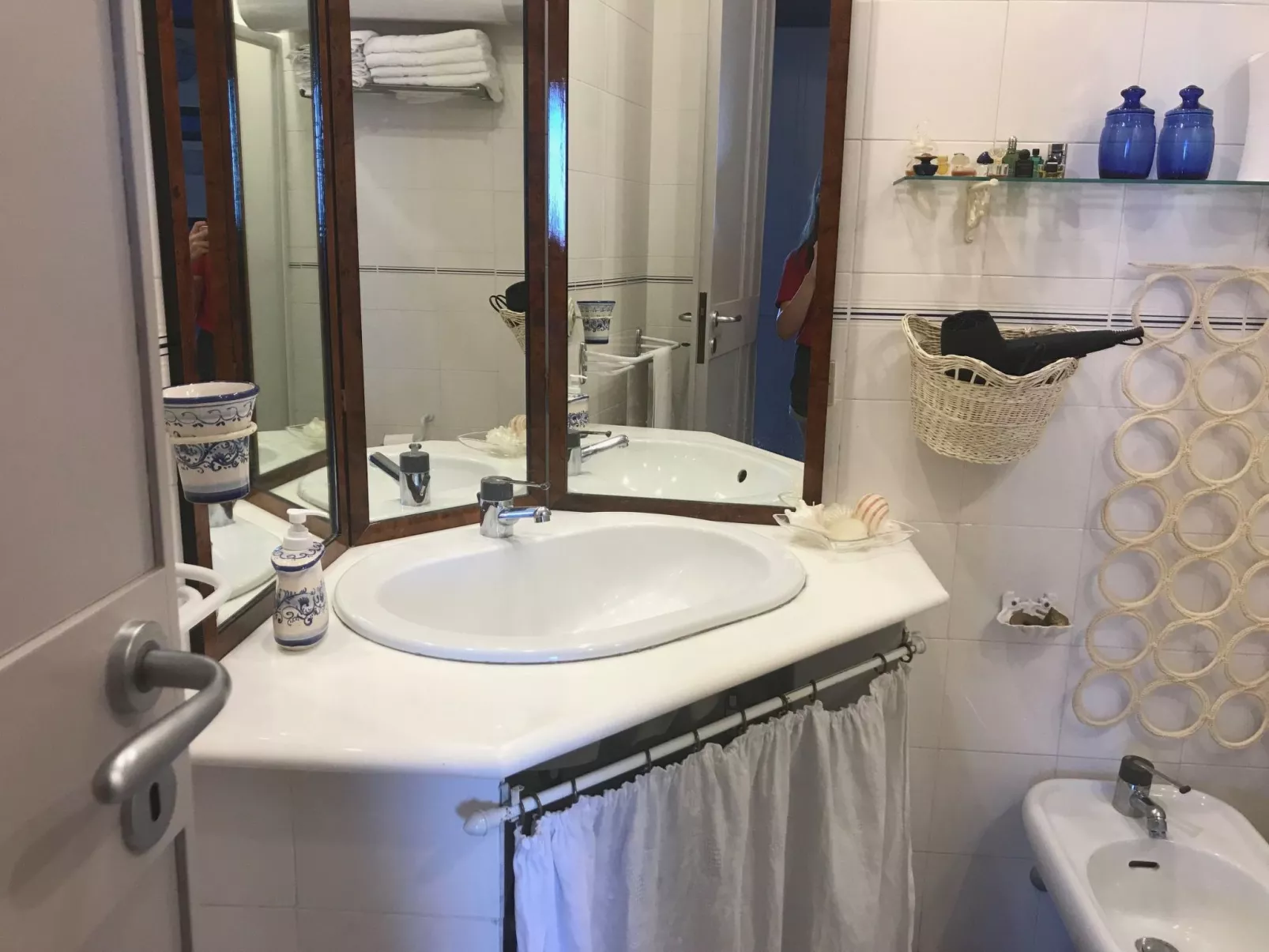 Mit Wasserblick-Binnen