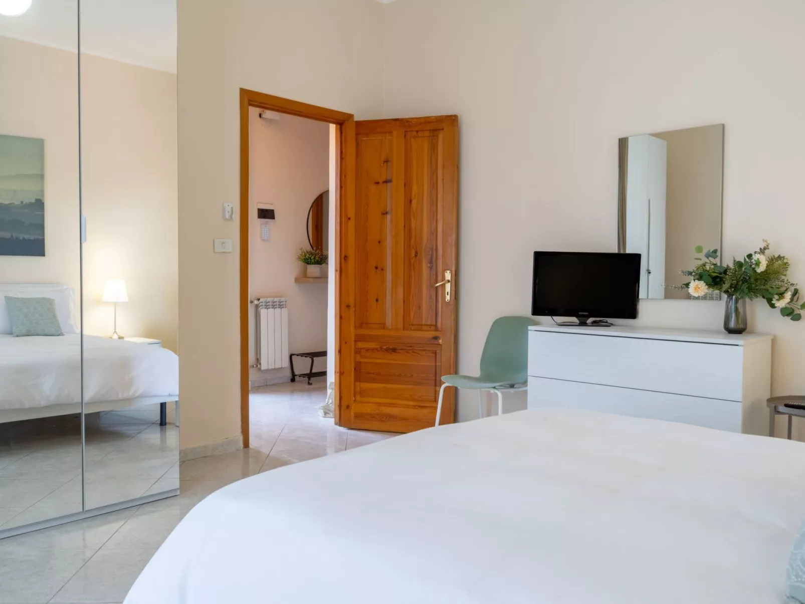 Zafferana's Pool Rückzugsort-Binnen