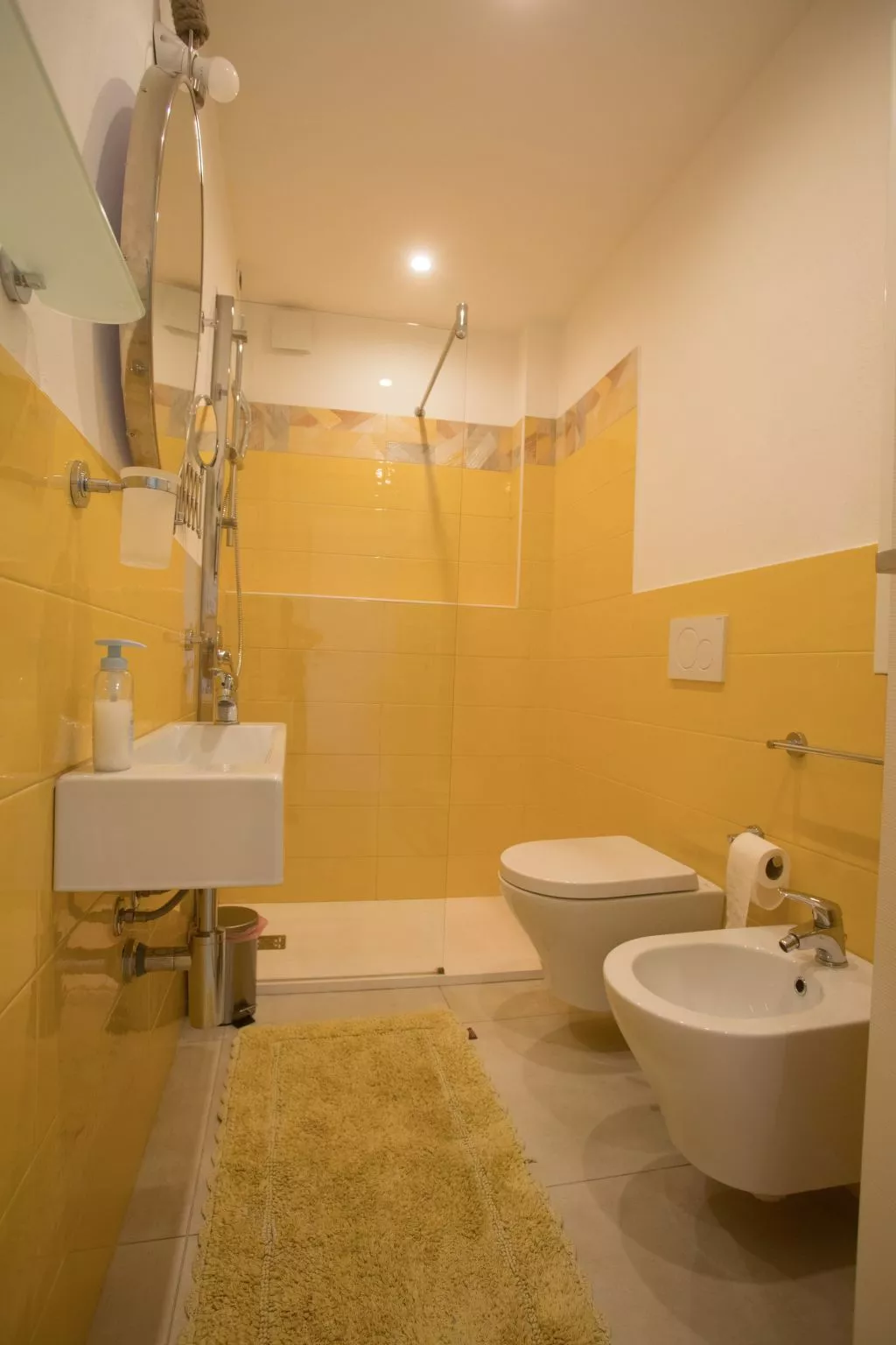 Wohnung mit schönem Blick auf den Golf von Dianese-Binnen