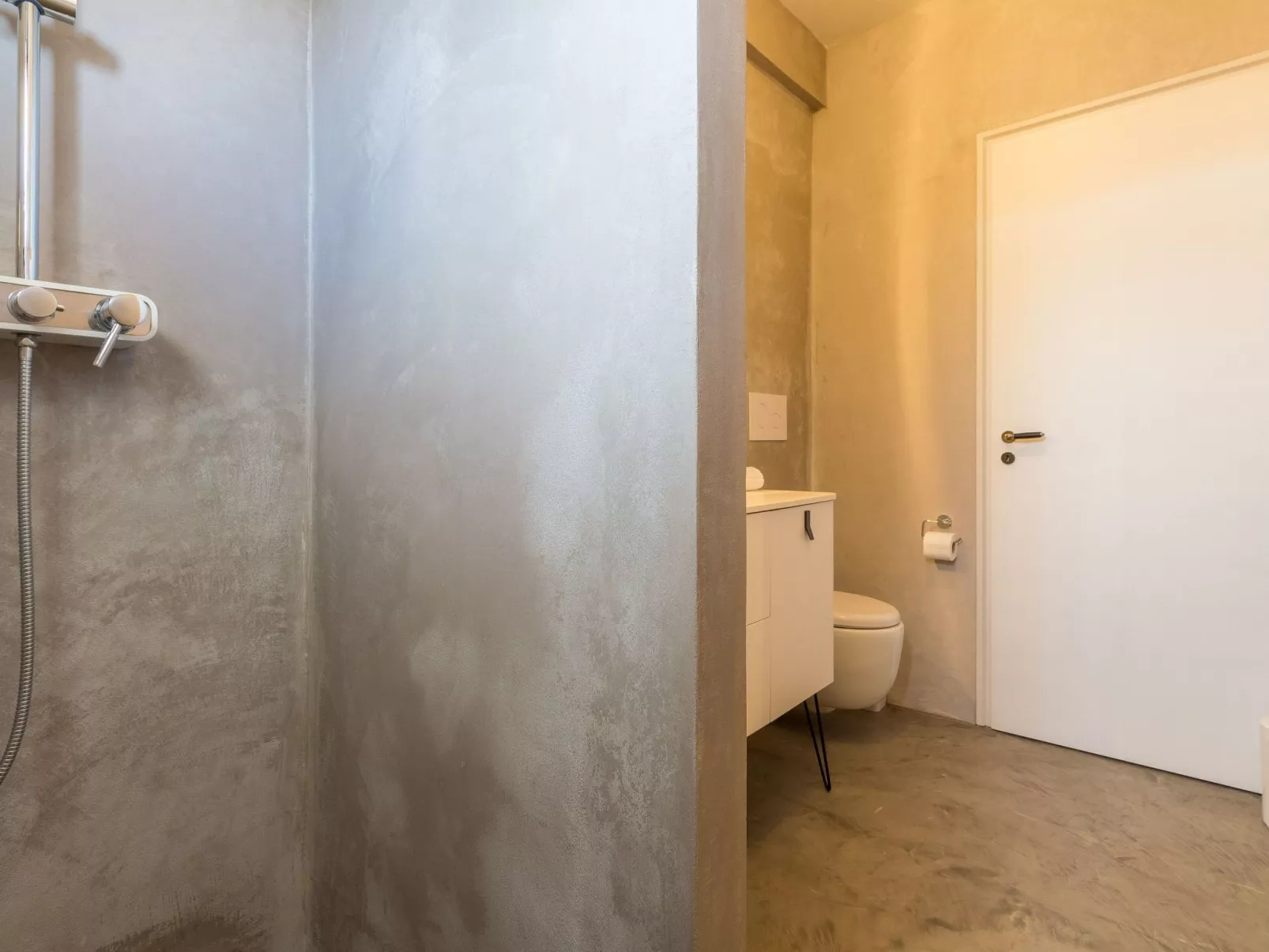 Demetra, moderne Villa mit Pool und Meerblick-Image-tags.info