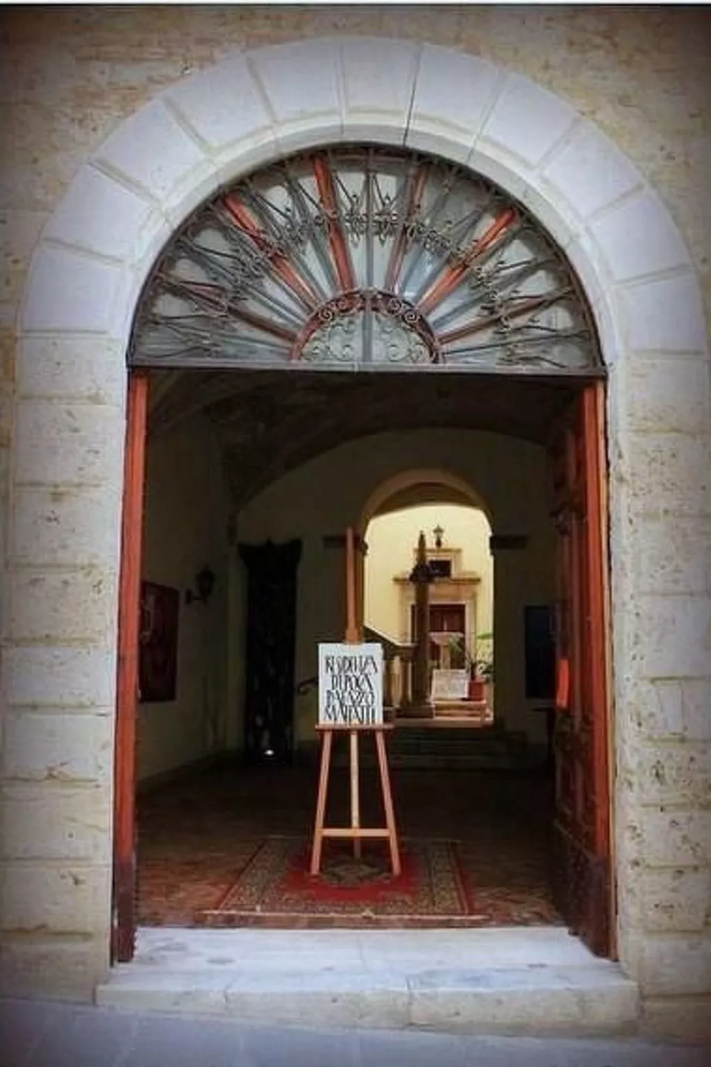 Palazzo Malfatti Zwei-Zimmer-Wohnung für zwei Personen-Buiten