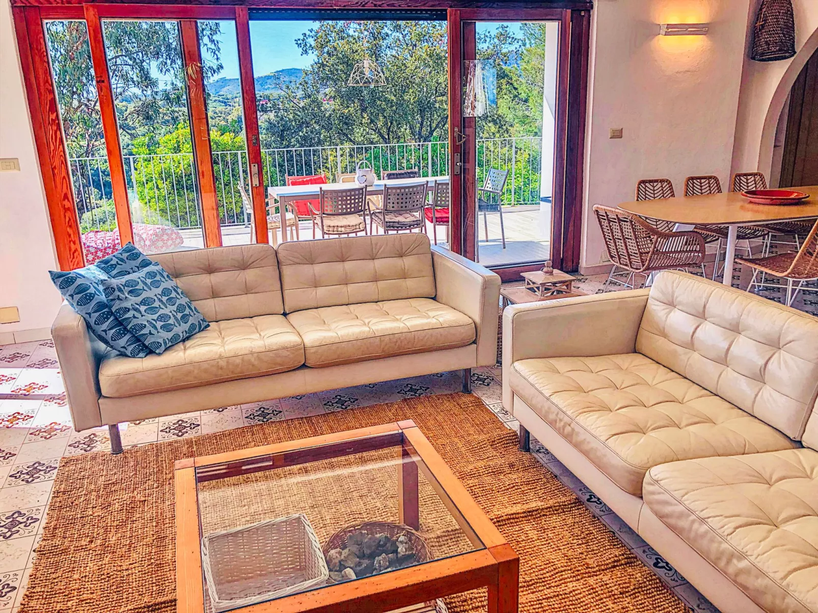 "Villa EnriMar" mit privatem Pool-Binnen