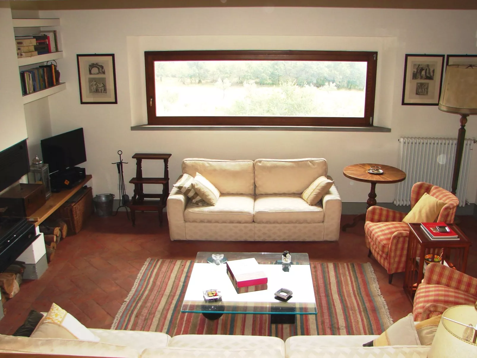 Villa mit Pool und zauberhafter Aussicht-Image-tags.info