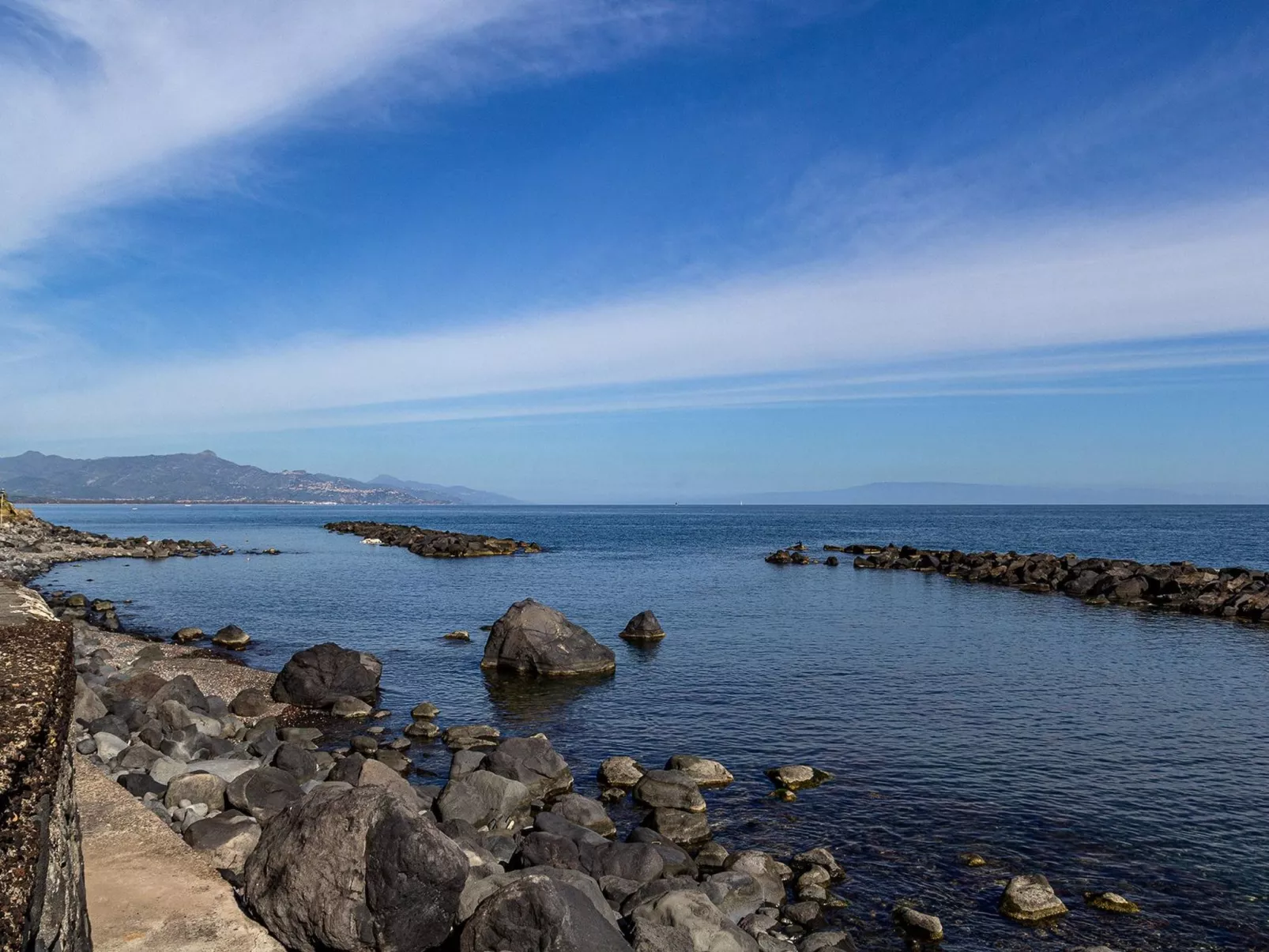 Das Haus der Provokation-Buiten