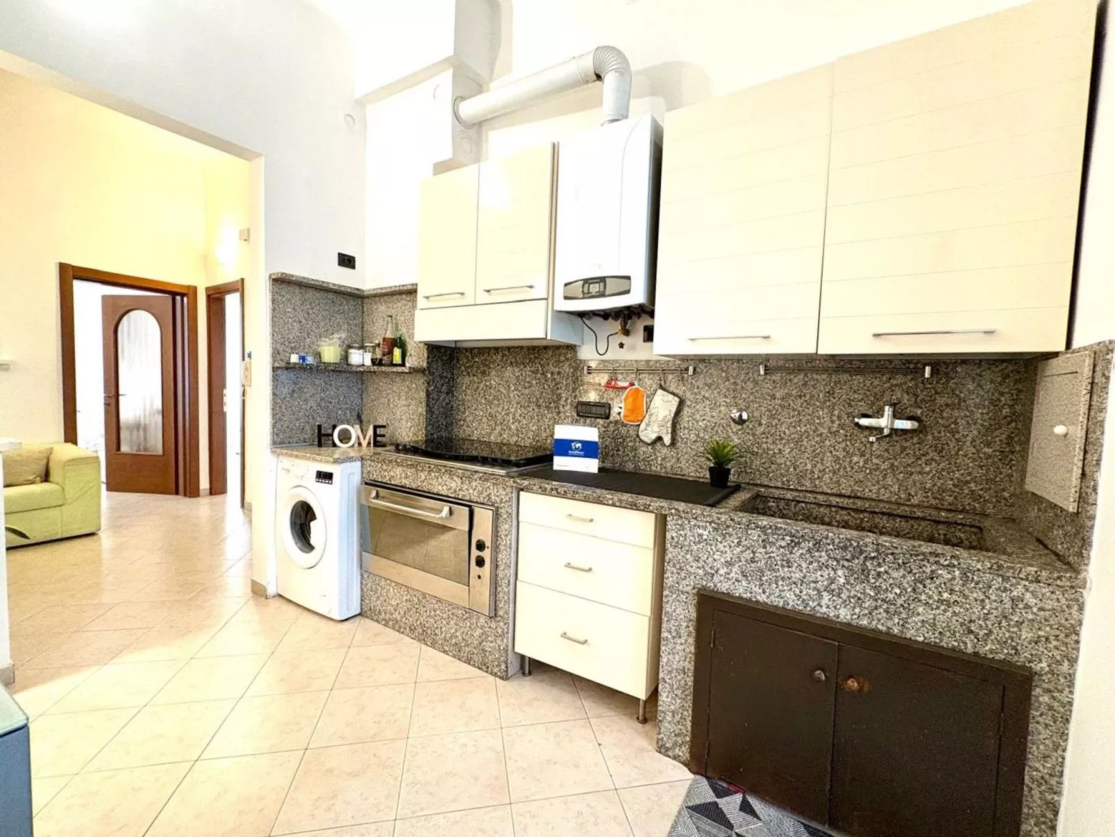 Lichter am Meer bei Holiday World-Binnen