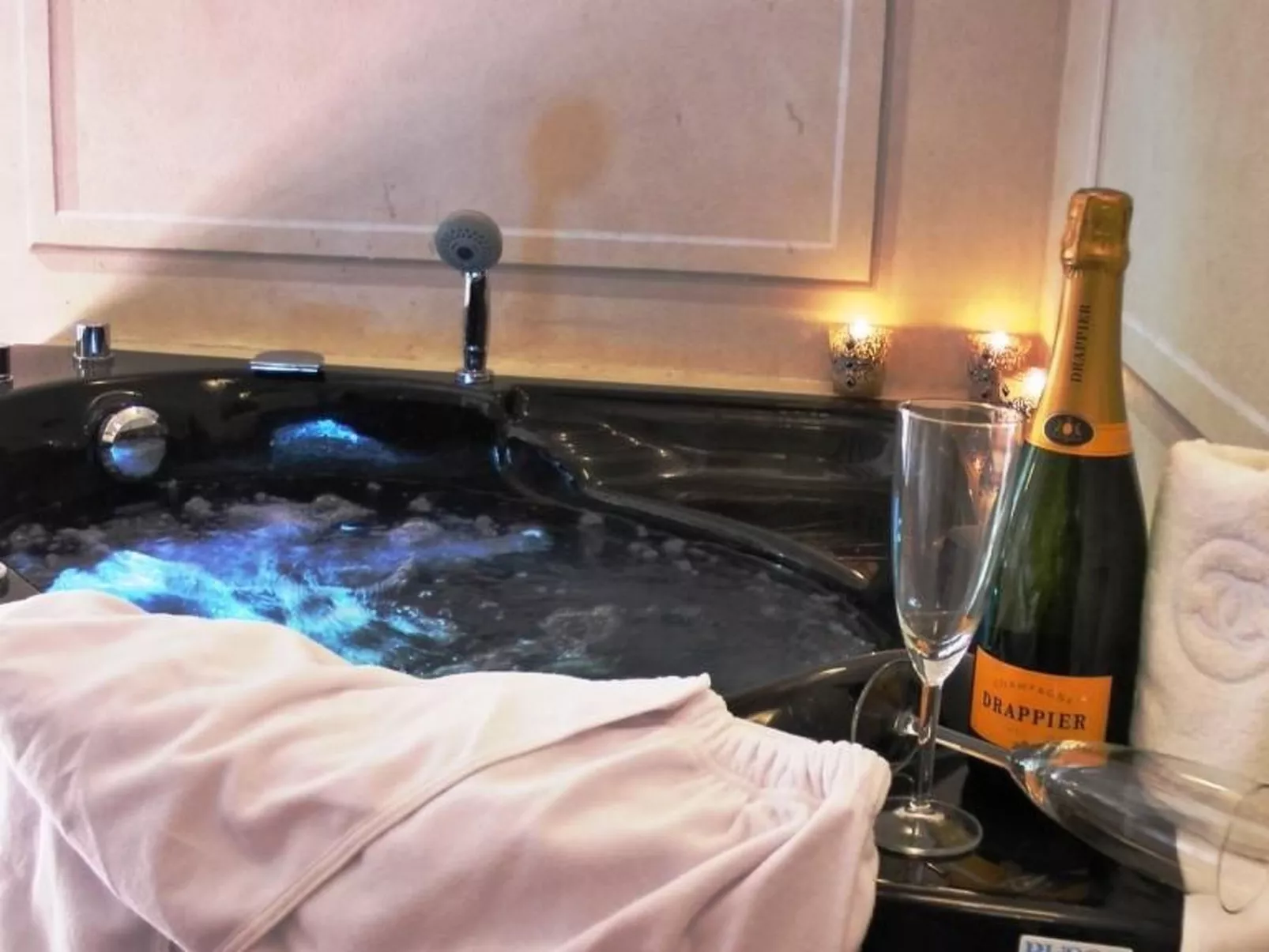 Stilvolle Wohnung mit Whirlpool in einem Renaissance-Palazzo mitten in Cortona-Binnen