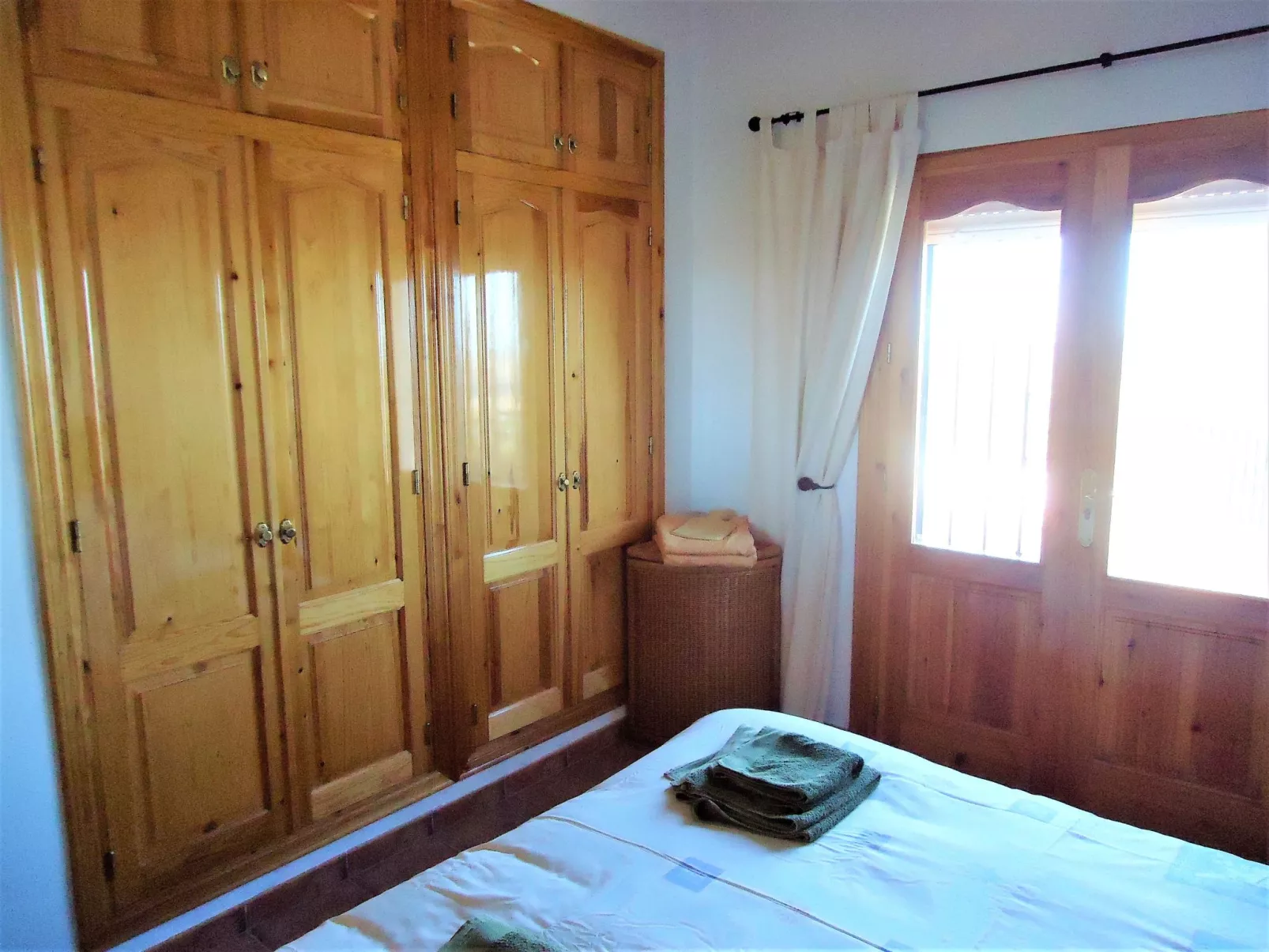 Villa de la Luz-Image-tags.info