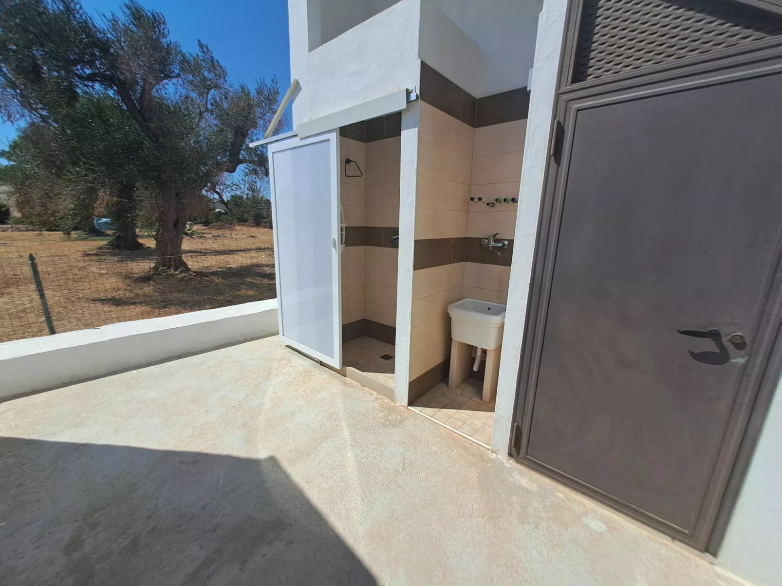 Bauernhof mit Schwimmbad und Babypark Brindisi am Meer-Image-tags.info