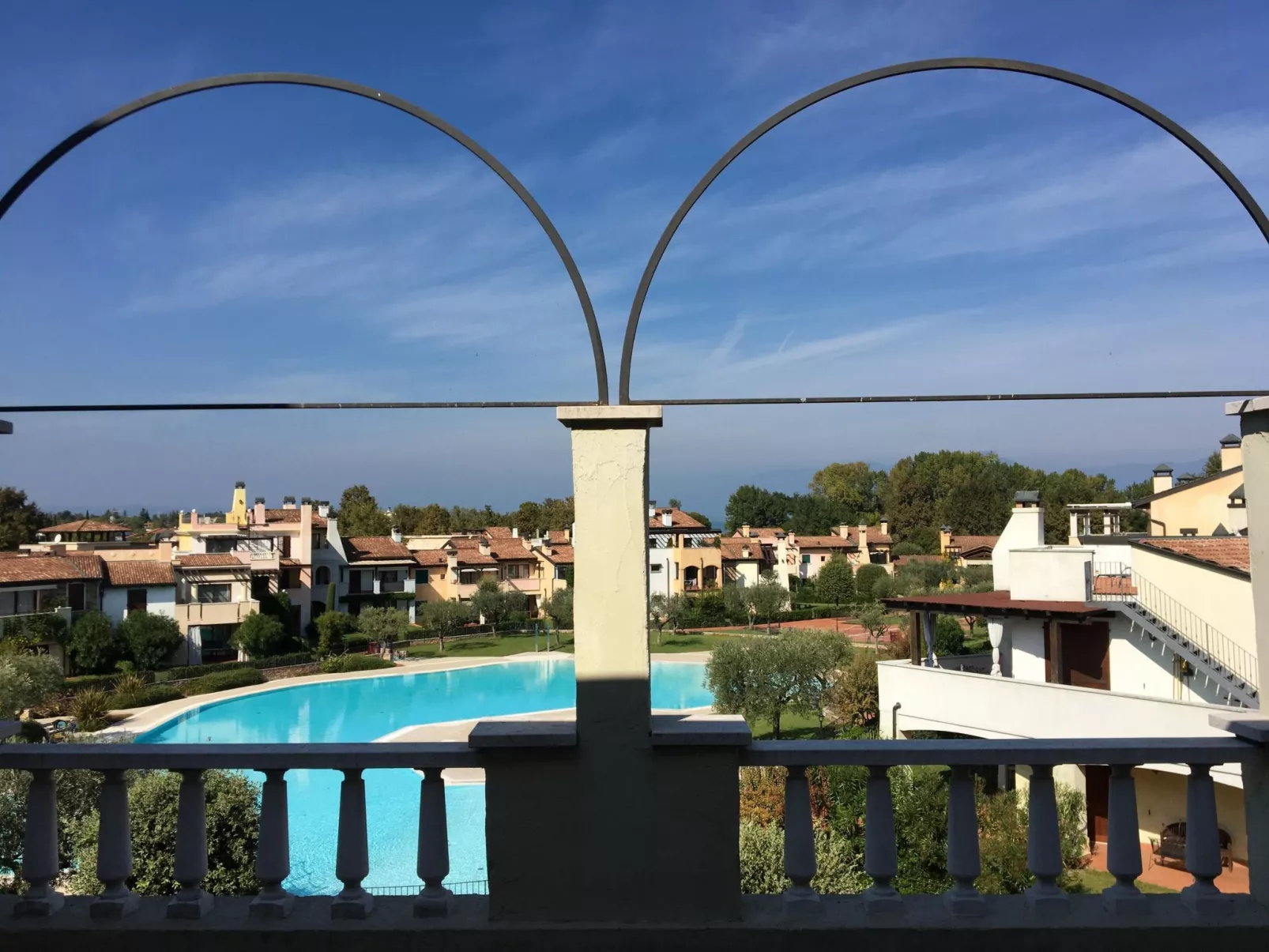 Wohnung mit Terrasse-Buiten