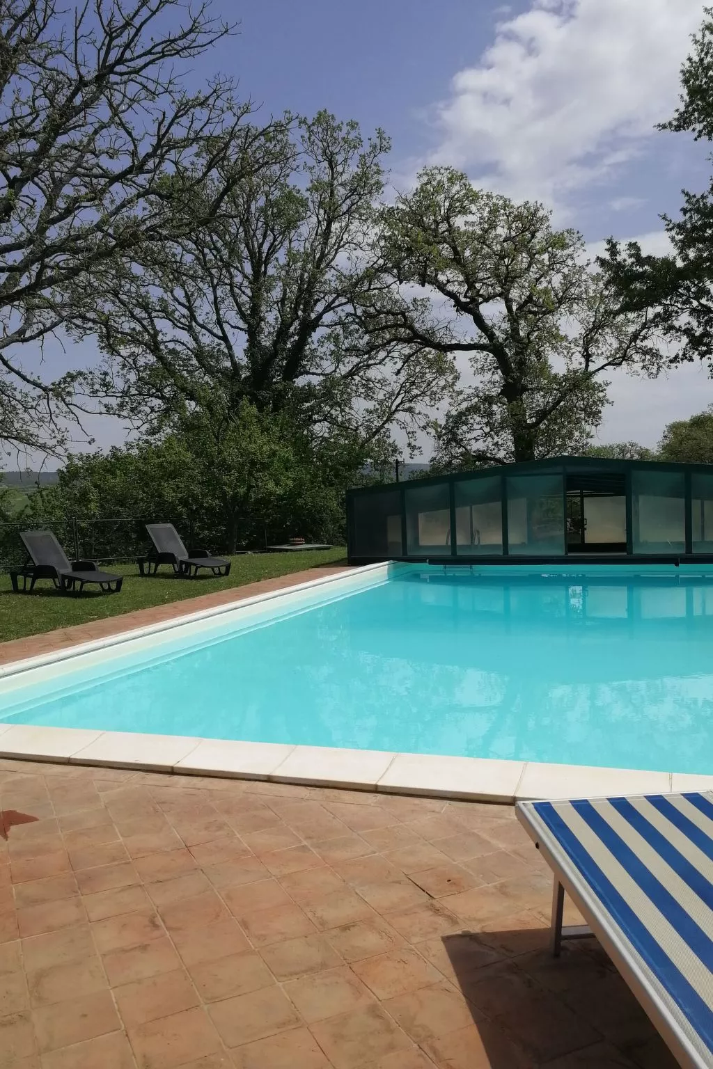 Das Olivenhaus-Buiten