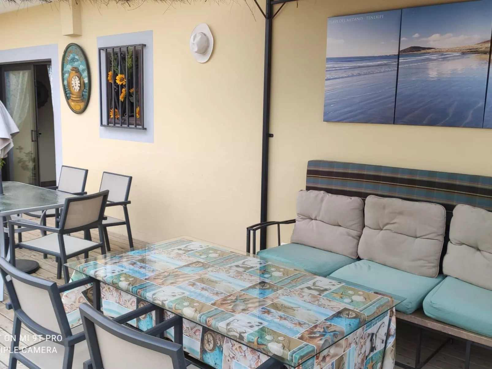 Geräumiges Haus mit exklusivem Schwimmbad und Solarium.-Binnen