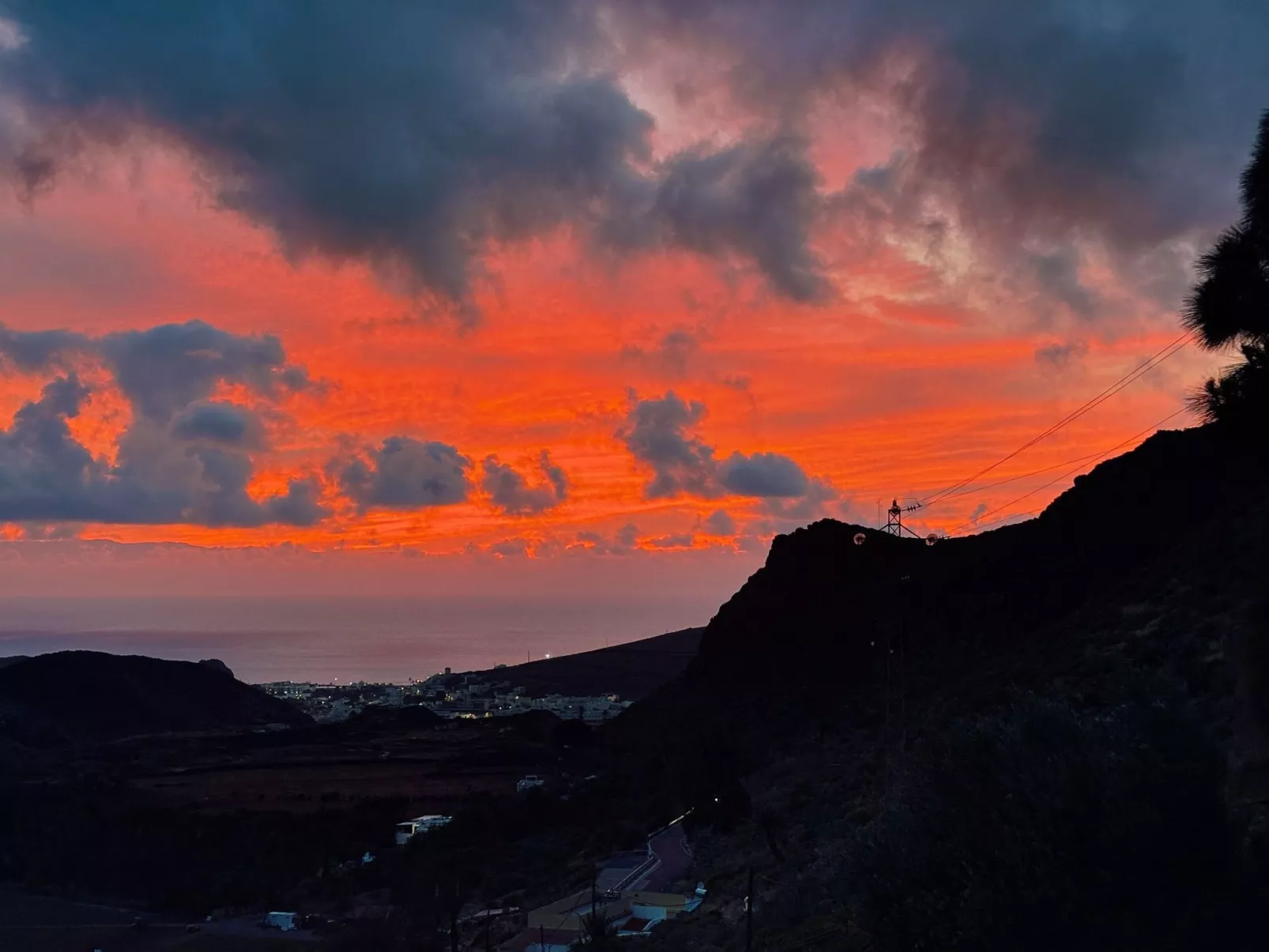 Haus mit Jacuzzi, Blick auf Berge, Meer und Ents-Buiten