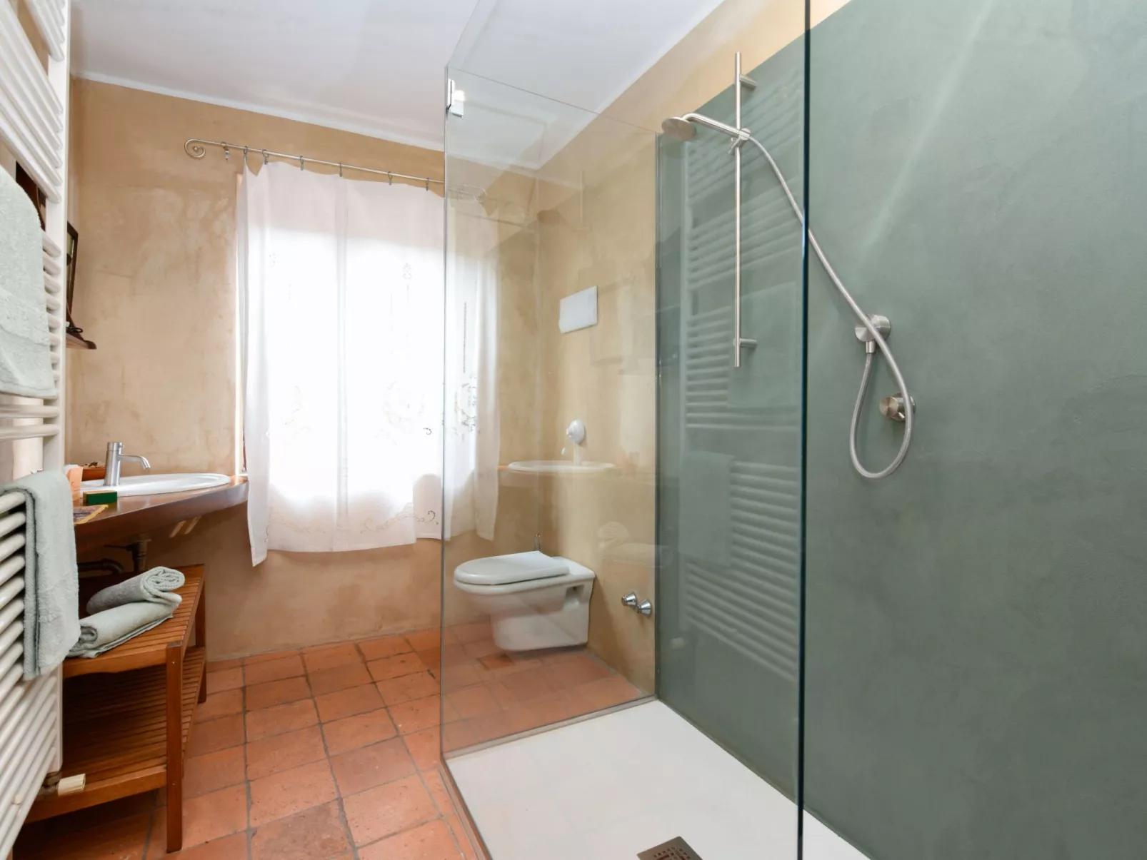 Wohnung Taverne-Binnen