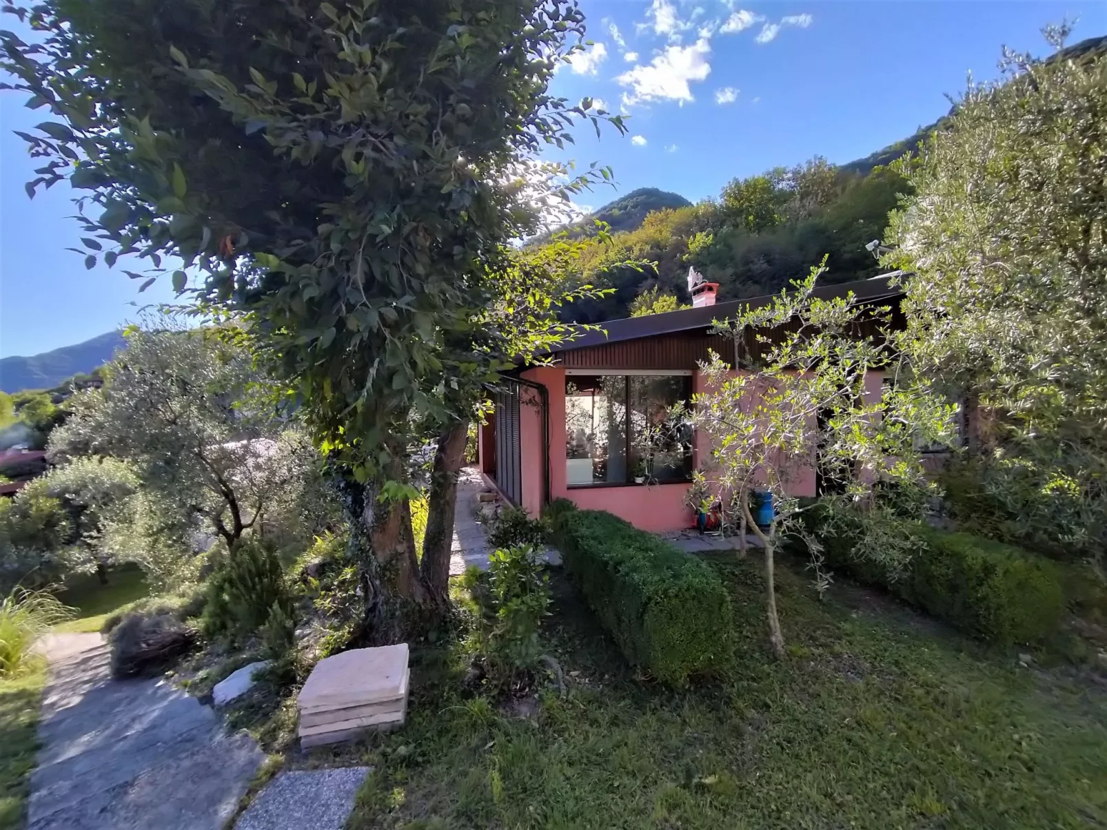 Oliveto Tignale-Buiten