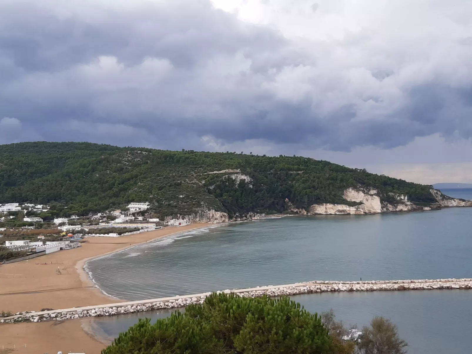 Zwei-Zimmer-Ferienhaus 11 in der Residenz Liberato Peschici-Image-tags.info