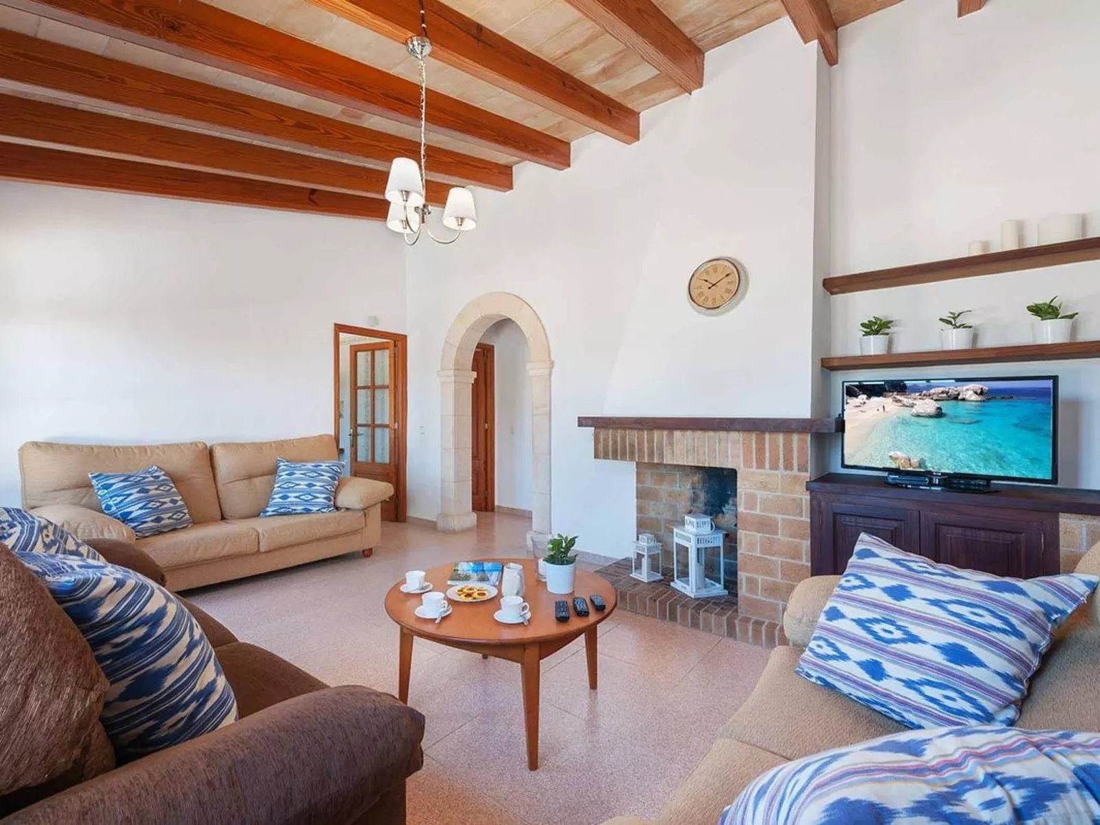 Villa mit 6 Schlafzimmern in Gehweite zu Port Pollensa-Image-tags.info