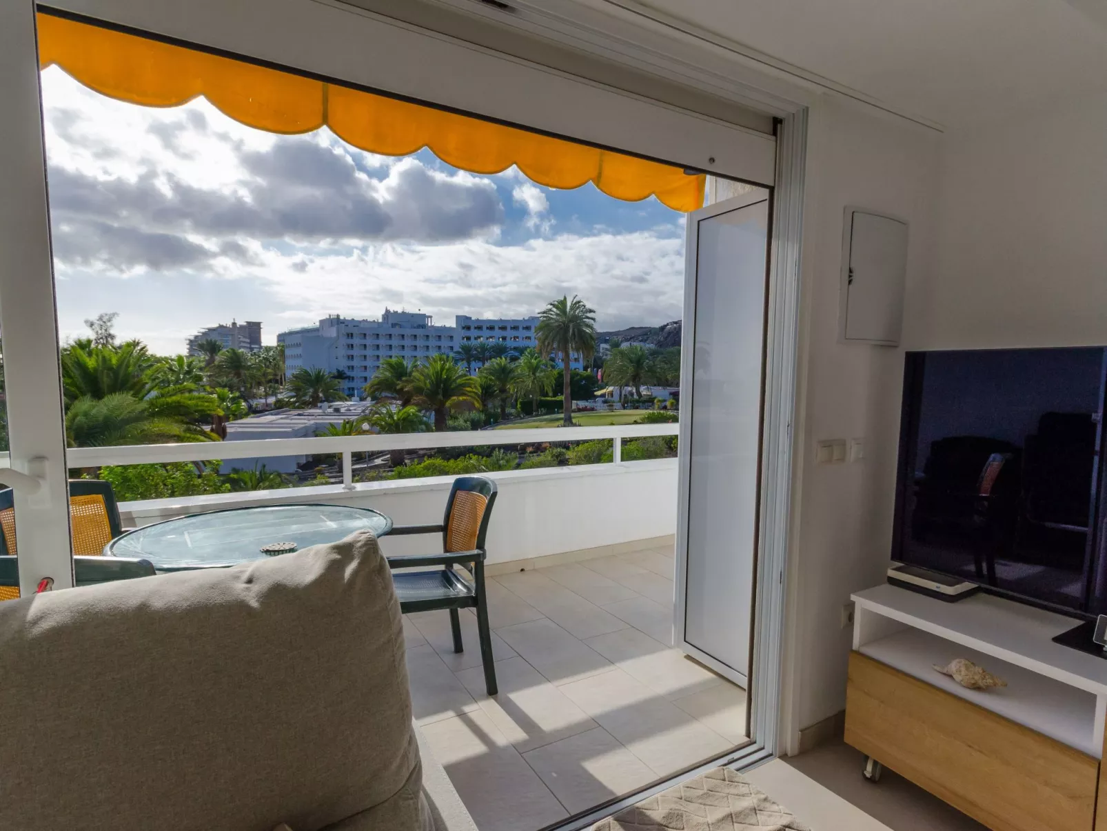Terrassenwohnung mit zwei Schlafzimmern am Strand-Binnen