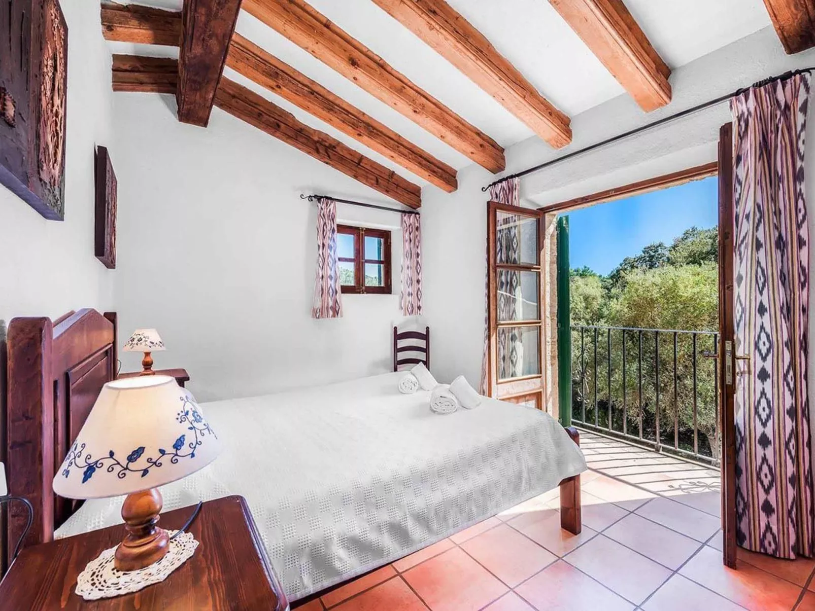 Finca Tomas, Cala Sant Vicenç-Binnen