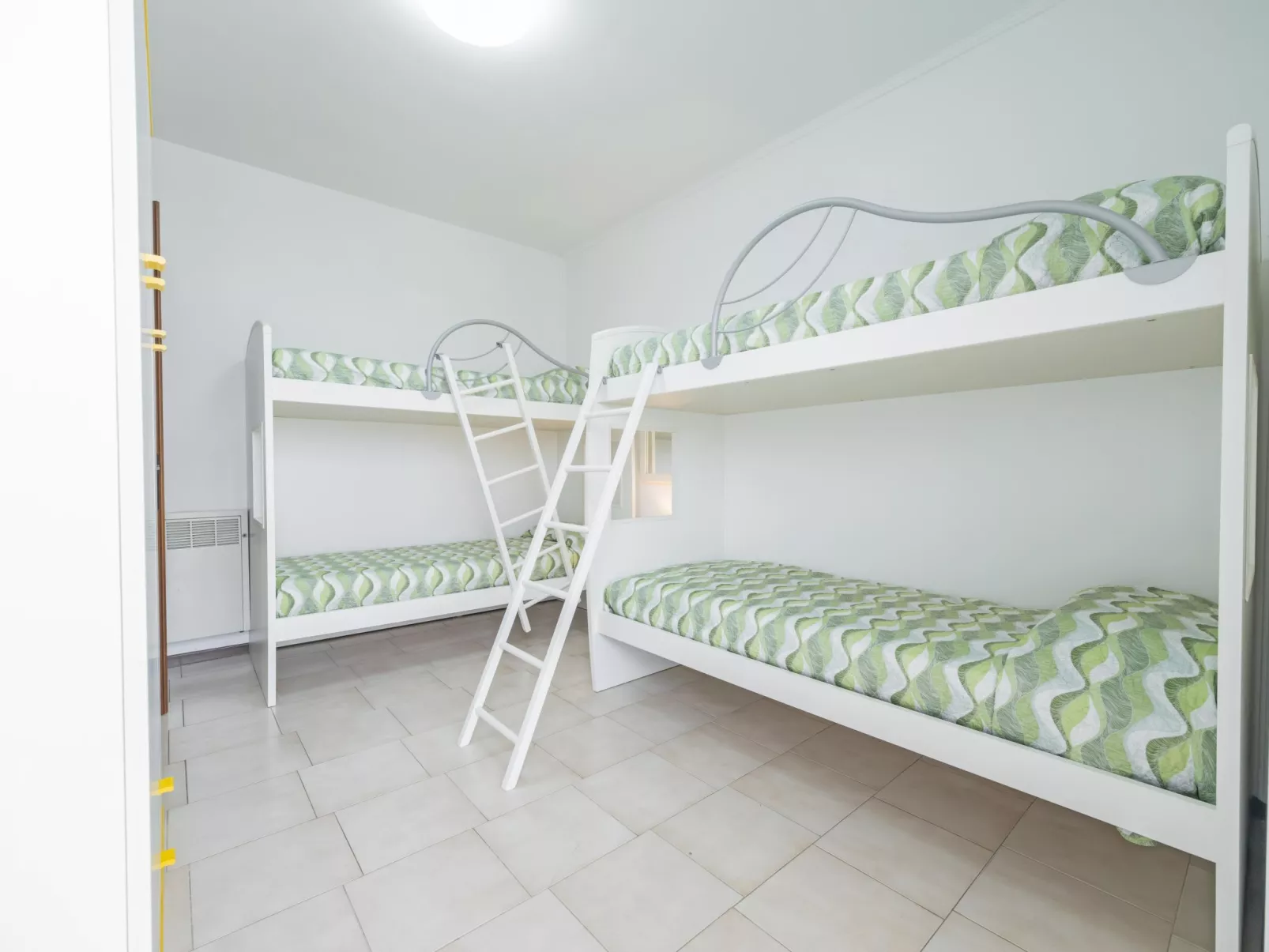 Casa Ruby - Geräumige Wohnung mit Pool-Binnen