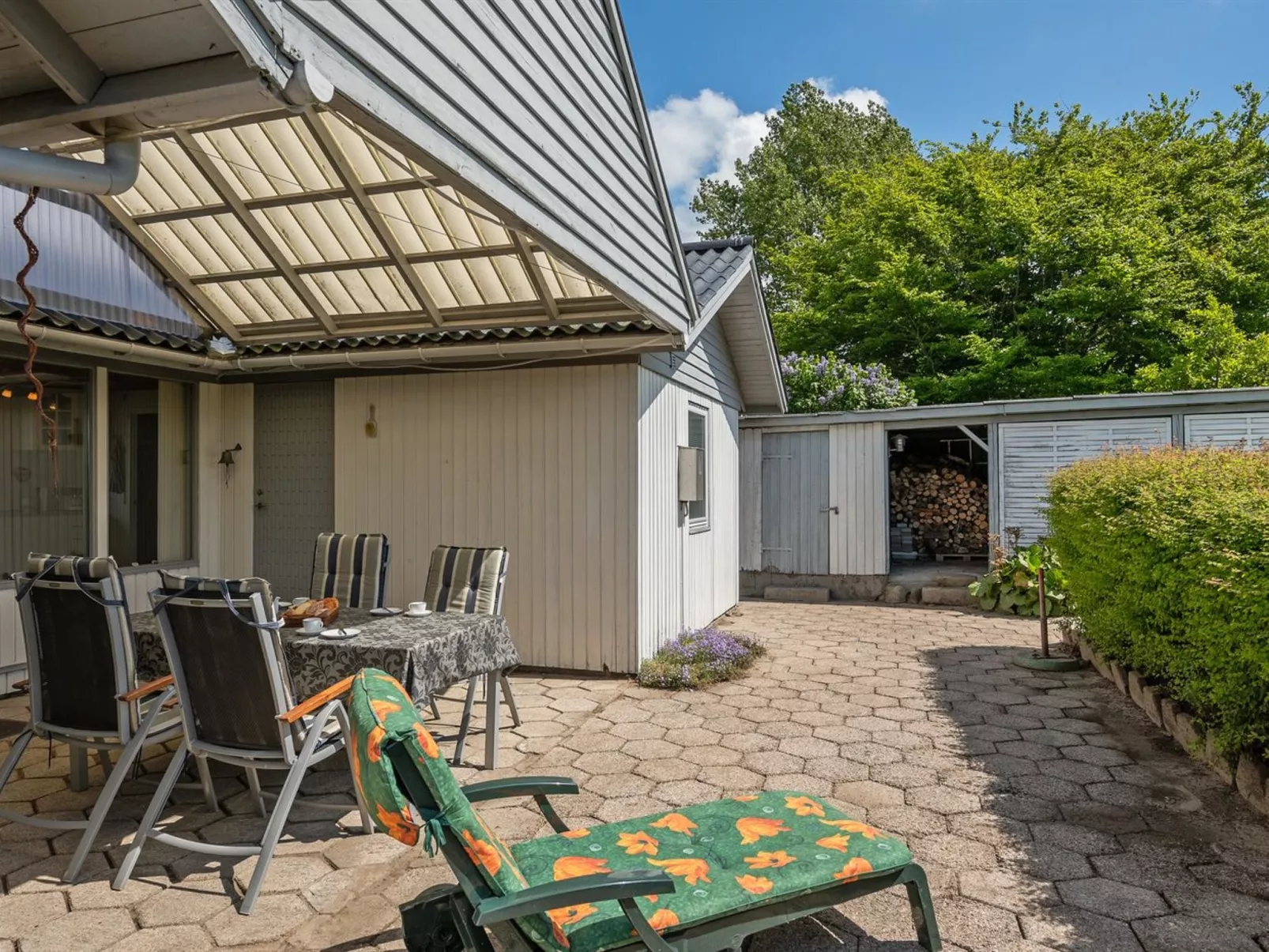 "Rise" - 250m from the sea-Buiten