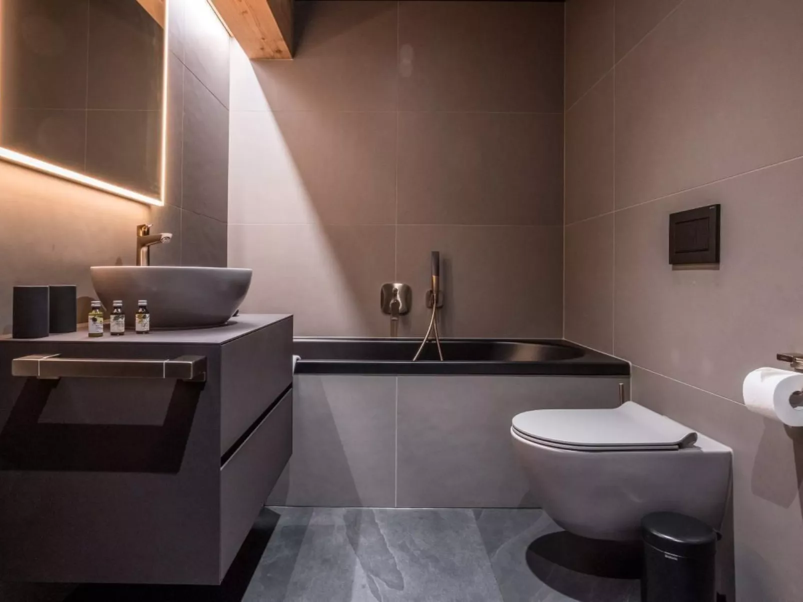 Apartment Neuenhaus 4.5-Image-tags.info