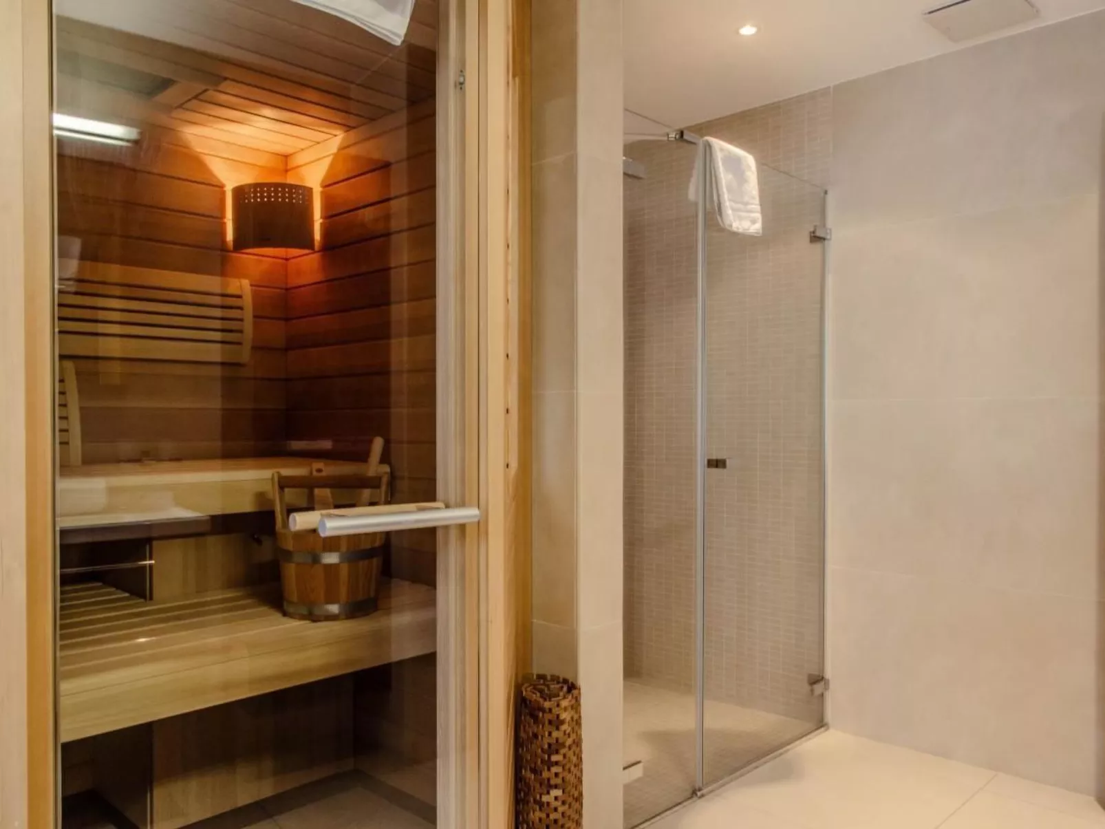 Chalet La Gioventu mit Spa-Bereich-Image-tags.info