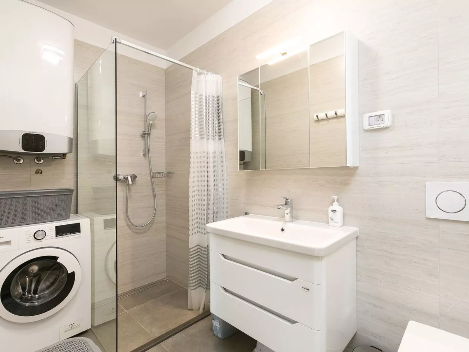 Alex für 4 Personen-Image-tags.info