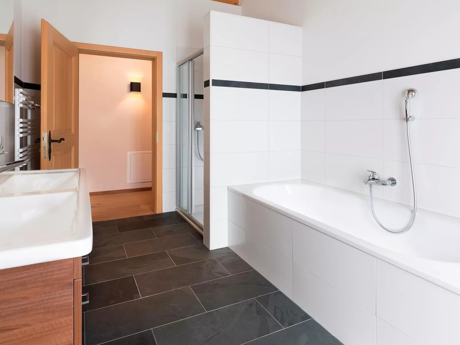 Apartment Alpenblume-Binnen