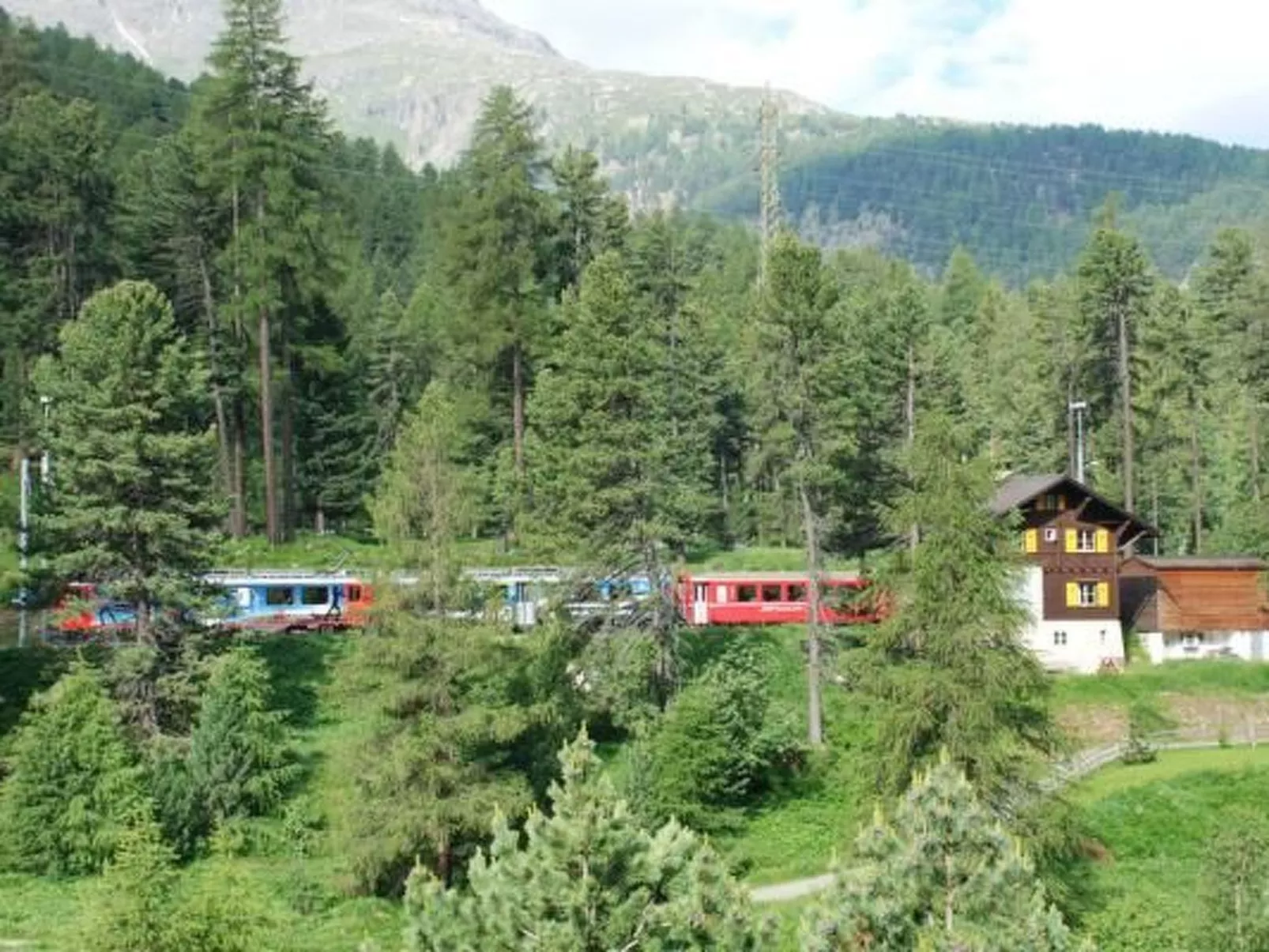 Chesa la Furia 7 - Bergbahn inklusive im Sommer-Buiten